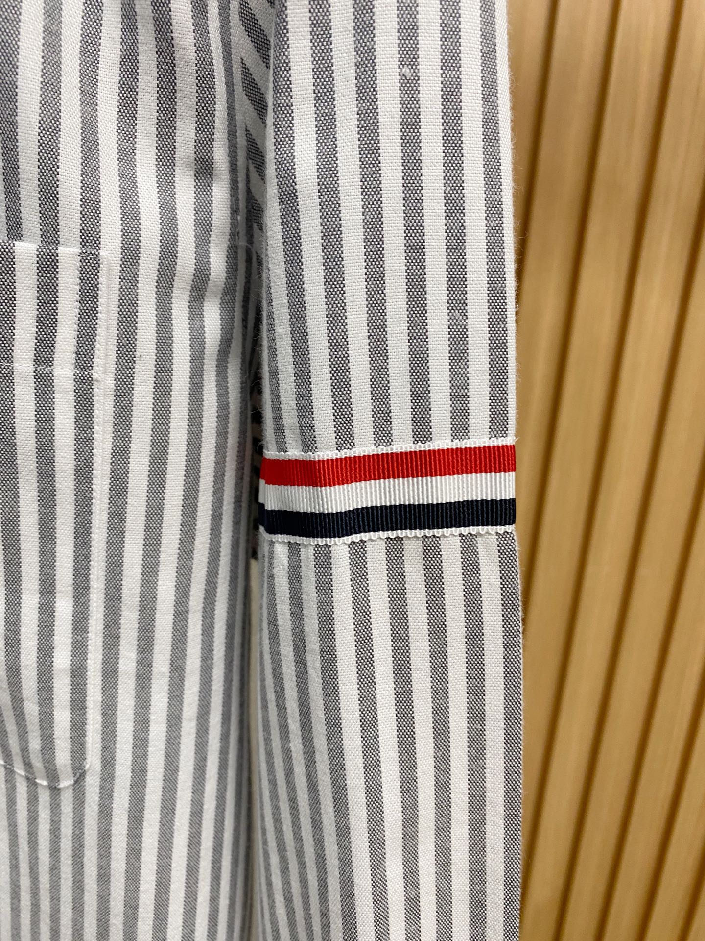 强势上新，新款不断！！！新款衬衫，高级面料高级做工，顶级品质！！！S一XXLS穿125左右m穿140左右