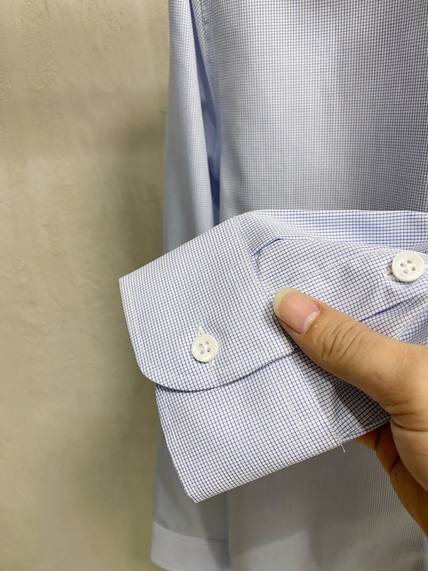 强势上新，新款不断！！！新款衬衫，高级面料高级做工，顶级品质！！！S一XXLS穿125左右m穿140左右