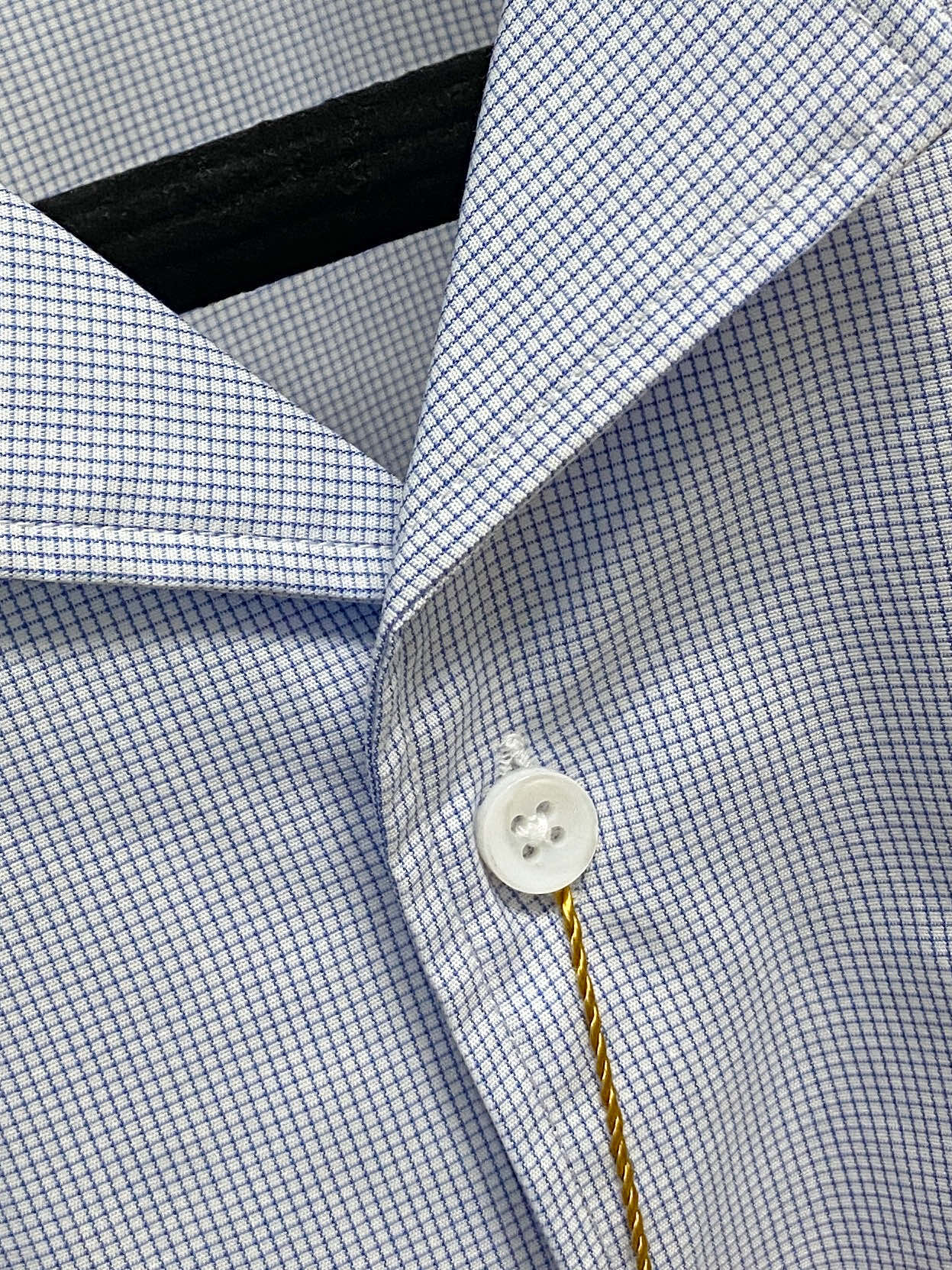 强势上新，新款不断！！！新款衬衫，高级面料高级做工，顶级品质！！！S一XXLS穿125左右m穿140左右