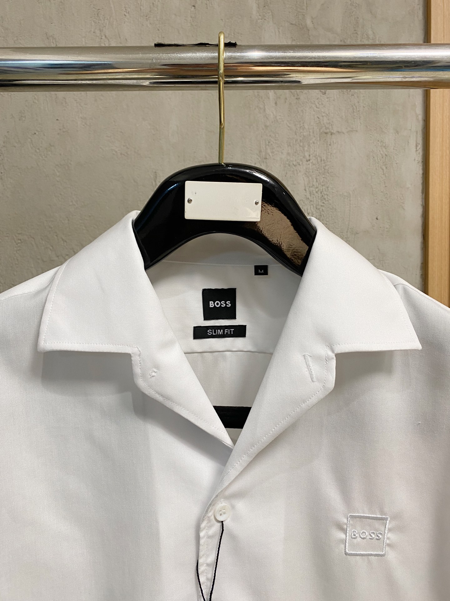 强势上新，新款不断！！！新款衬衫，高级面料高级做工，顶级品质！！！S一XXLS穿125左右m穿140左右