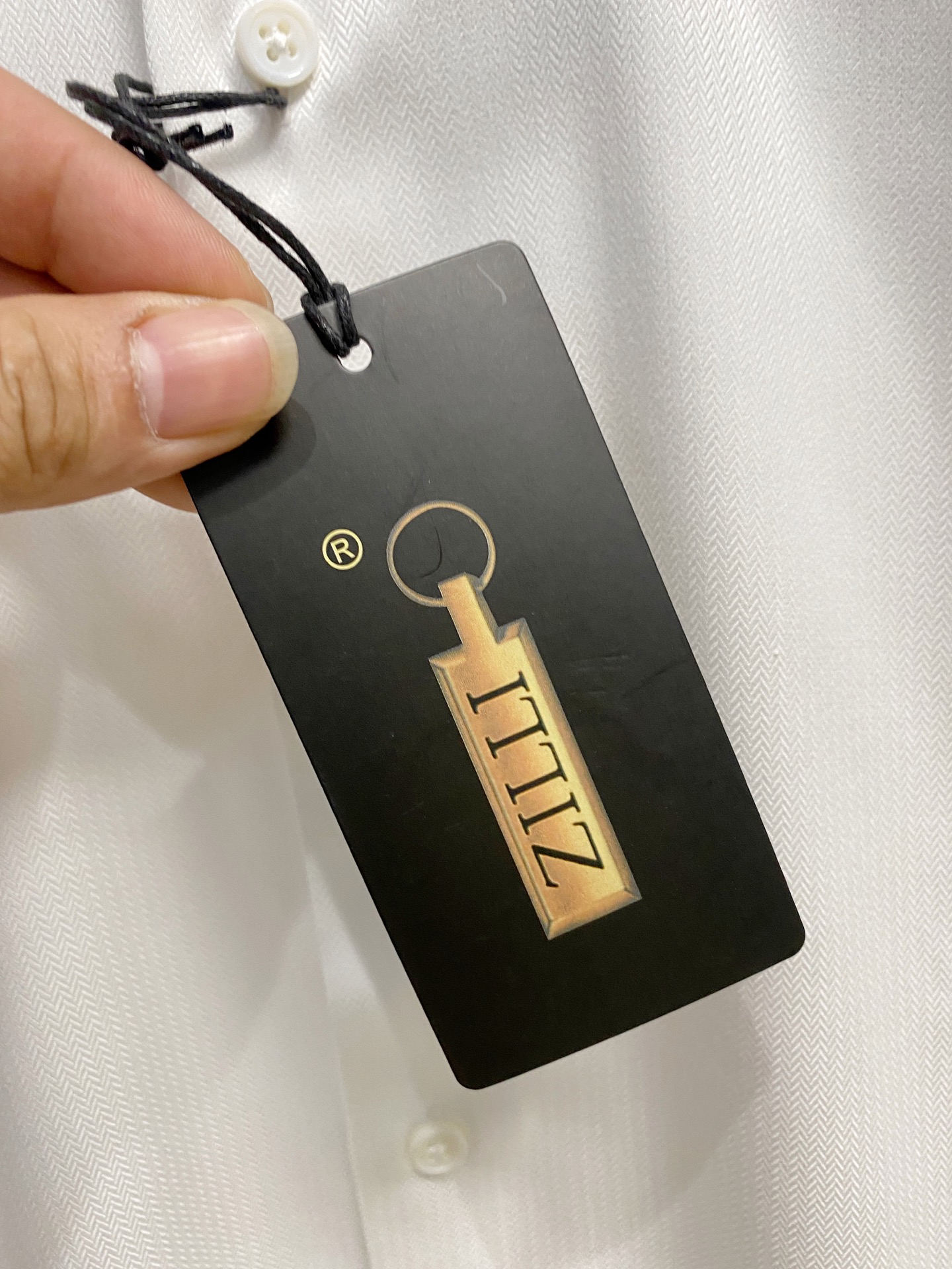 强势上新，新款不断！！！新款衬衫，高级面料高级做工，顶级品质！！！S一XXLS穿125左右m穿140左右