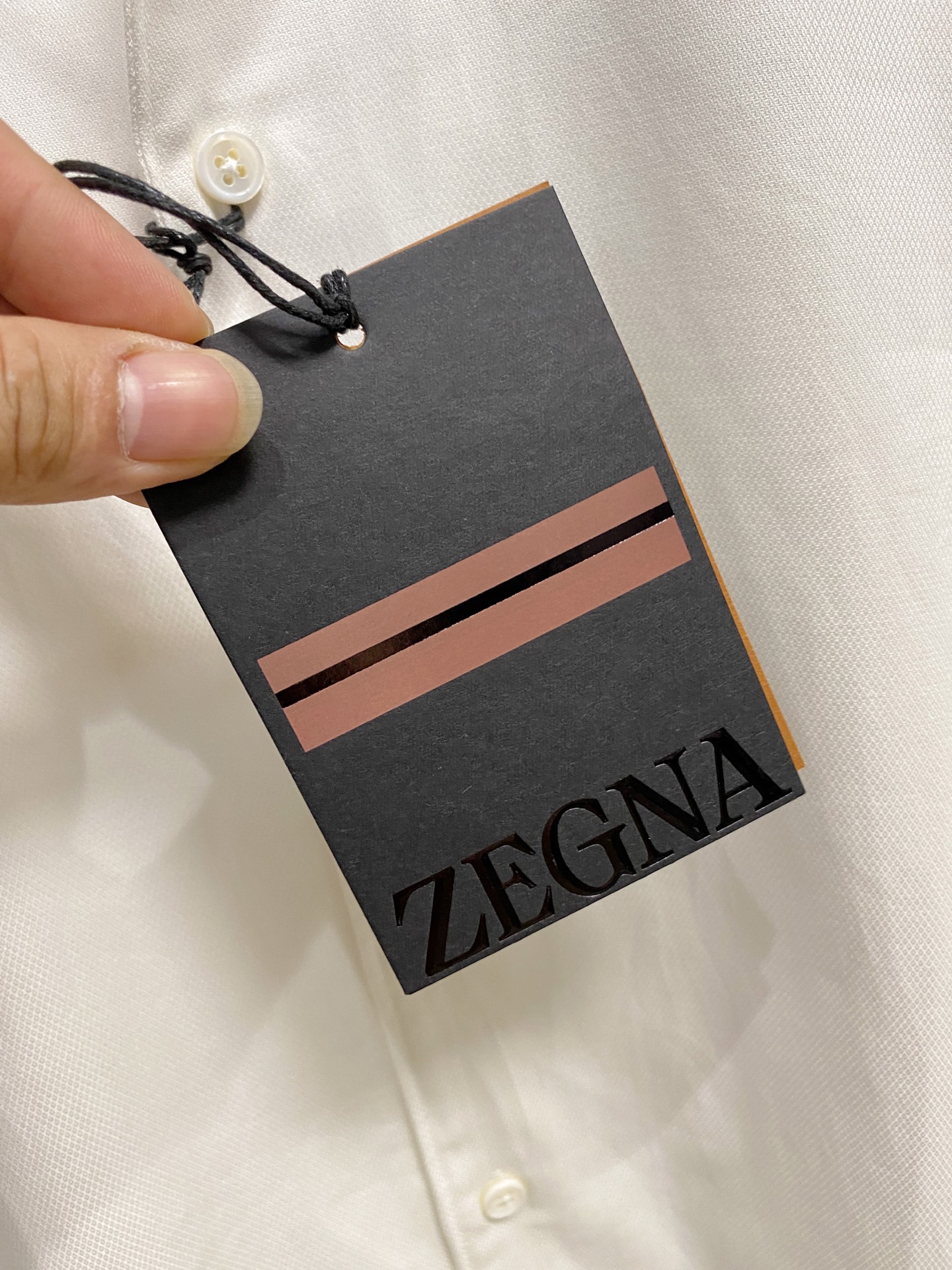 强势上新，新款不断！！！新款衬衫，高级面料高级做工，顶级品质！！！S一XXLS穿125左右m穿140左右