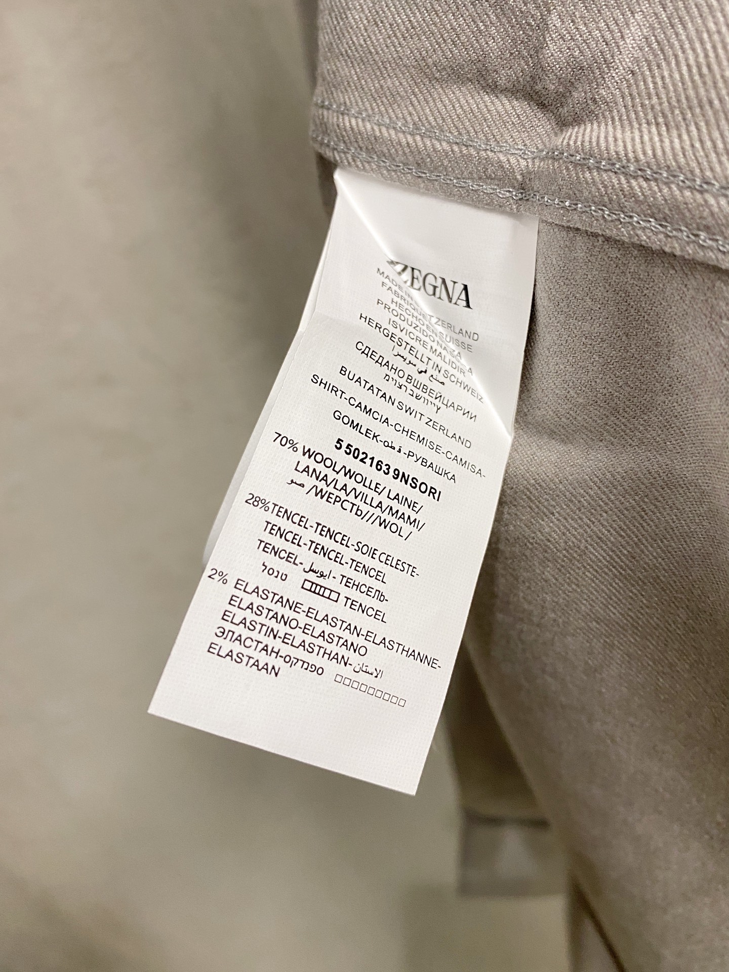 强势上新，新款不断！！！新款衬衫，高级面料高级做工，顶级品质！！！S一XXLS穿125左右m穿140左右