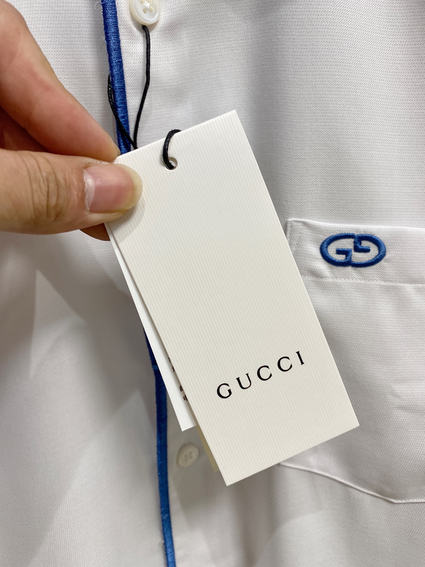 强势上新，新款不断！！！新款衬衫，高级面料高级做工，顶级品质！！！S一XXLS穿125左右m穿140左右