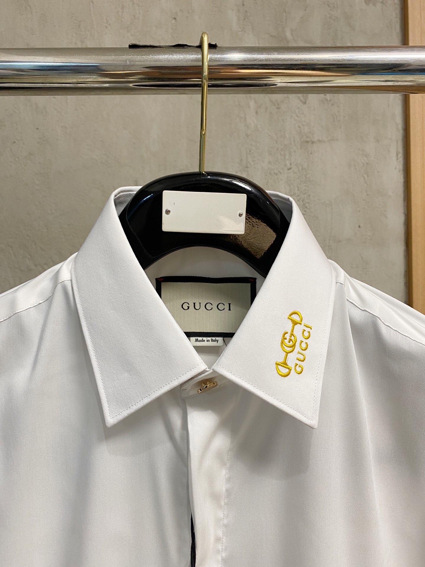 强势上新，新款不断！！！新款衬衫，高级面料高级做工，顶级品质！！！S一XXLS穿125左右m穿140左右