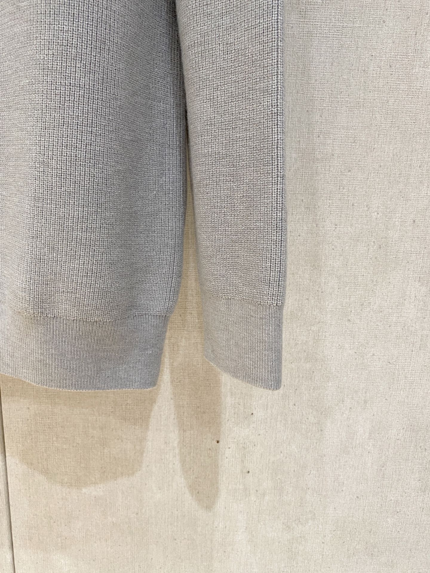 。顶级品质>专柜官网同步发售！辅料全部原版定制出品，贸易公司真品订单。高级定制进口面料，以天然植物纖維提