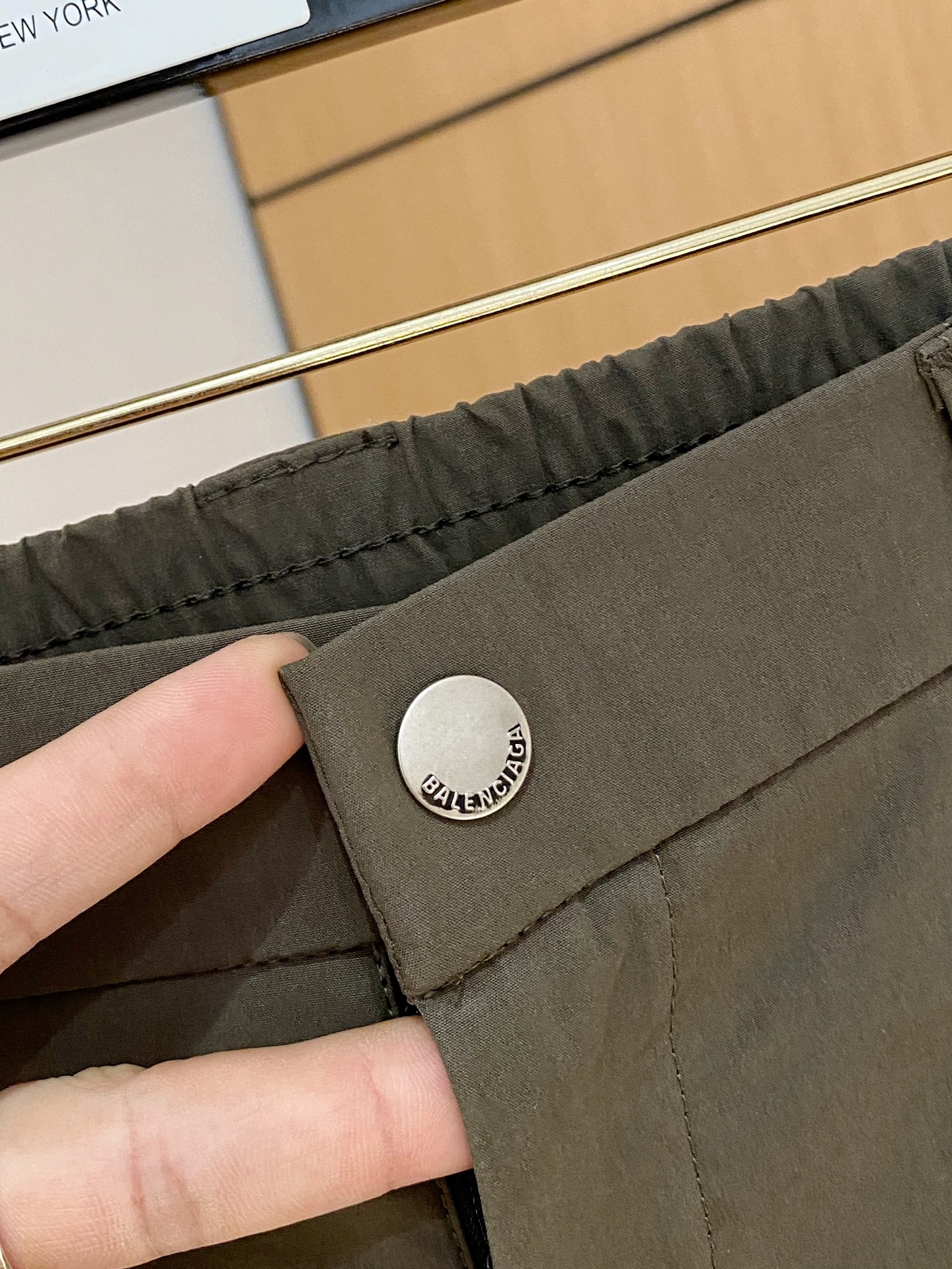 一套（不拆）巴黎世家精品套装 2025秋冬新款套装 走秀款 定制原版牛仔面料 搭配夹克版型设计 非常洋气