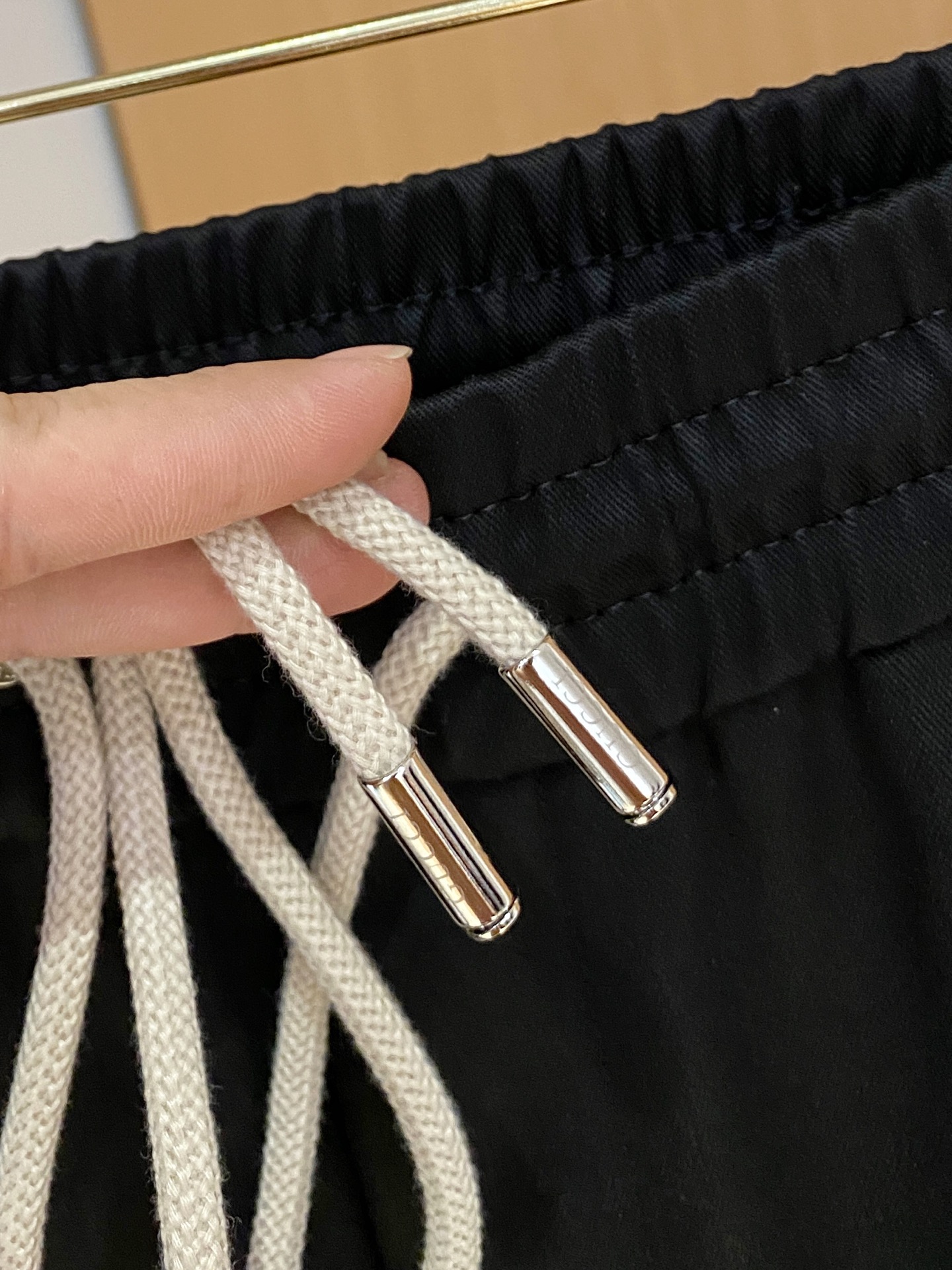 一套（不拆）古驰精品套装 2025秋冬新款套装 走秀款 定制原版牛仔面料 搭配夹克版型设计 非常洋气 版