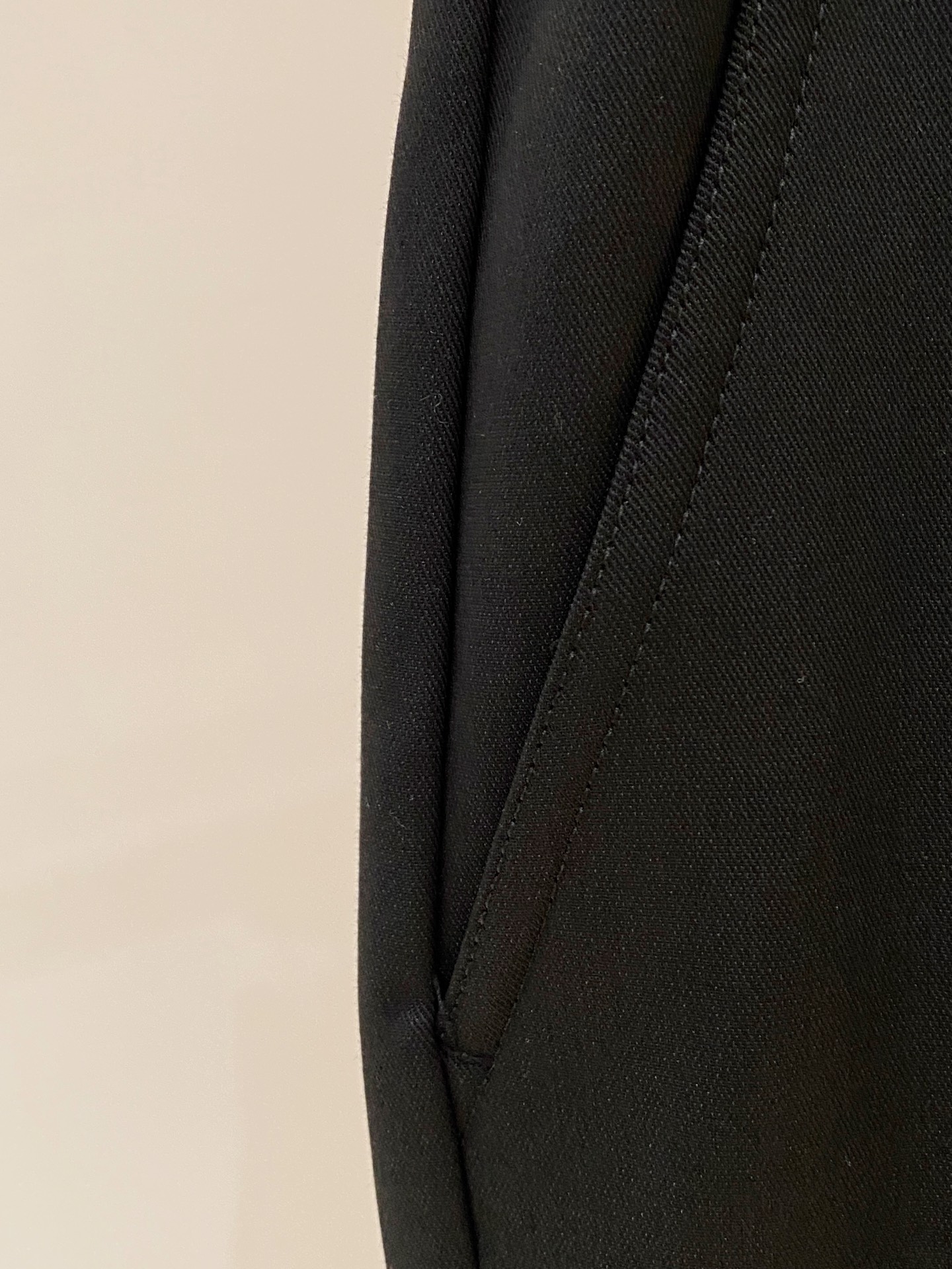 一套（不拆）古驰精品套装 2025秋冬新款套装 走秀款 定制原版牛仔面料 搭配夹克版型设计 非常洋气 版