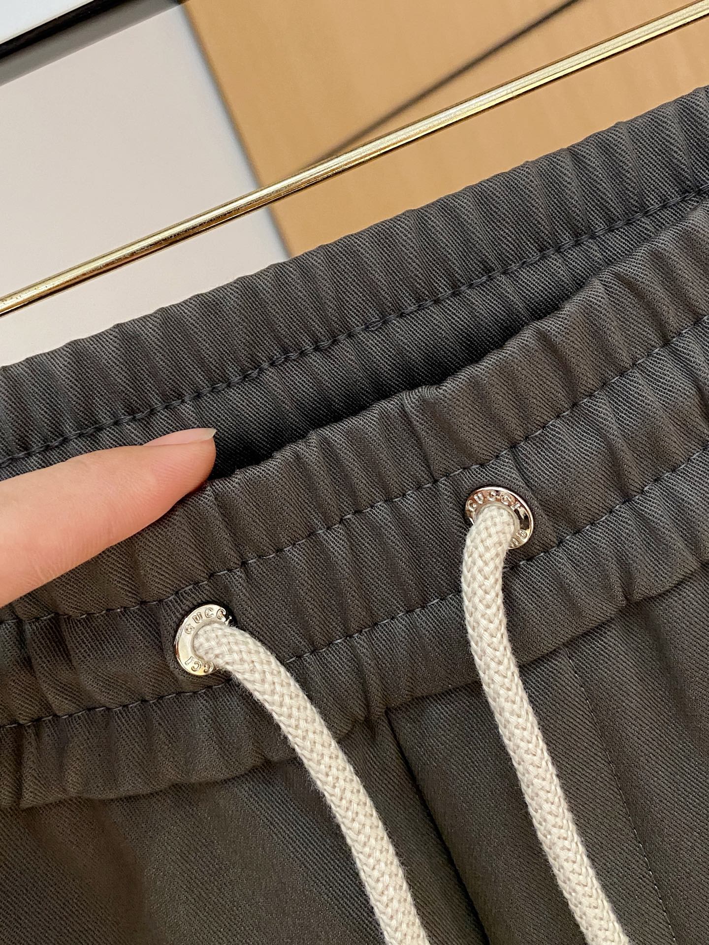 一套（不拆）古驰精品套装 2025秋冬新款套装 走秀款 定制原版牛仔面料 搭配夹克版型设计 非常洋气 版