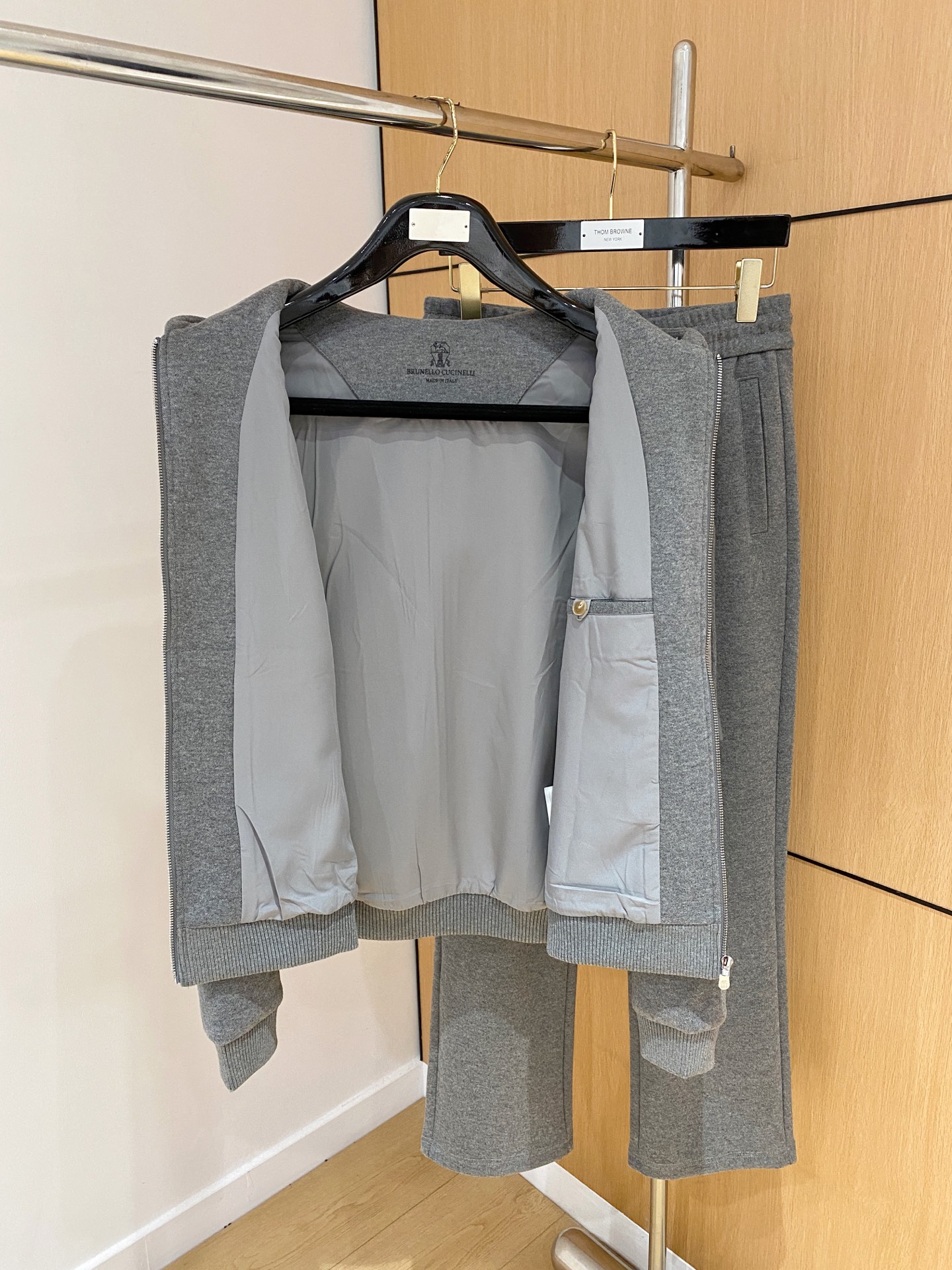 。一套发售 独家首发❤️高端原单品质BC 老钱风穿搭 重磅羊毛羊绒套装！飞行夹克拉链翻领羊绒外套搭配 直