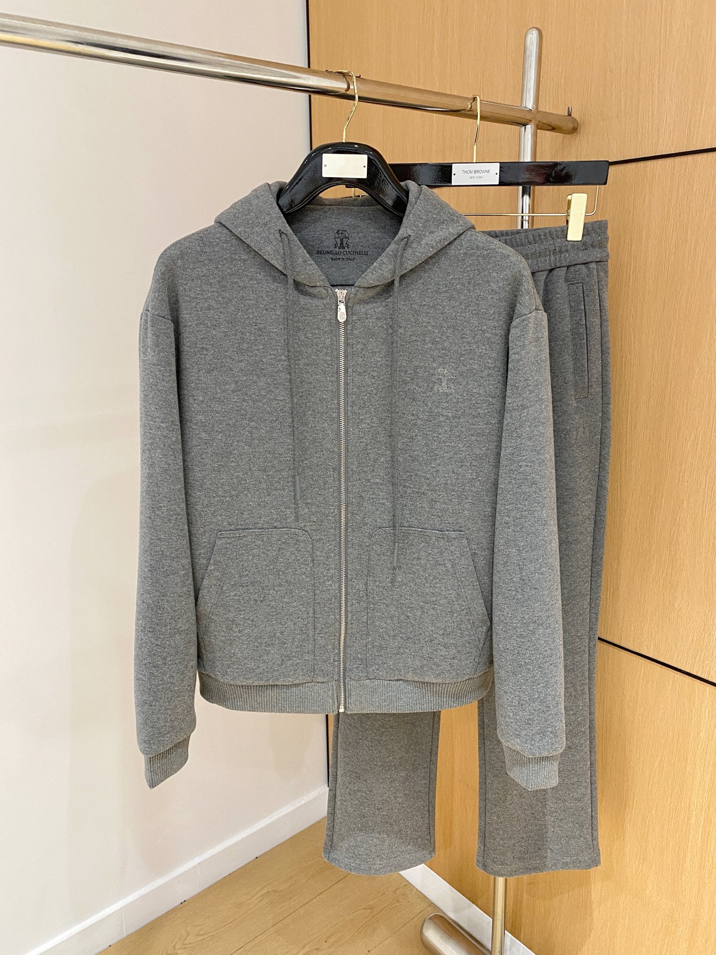 。一套发售 独家首发❤️高端原单品质BC 老钱风穿搭 重磅羊毛羊绒套装！飞行夹克拉链翻领羊绒外套搭配 直