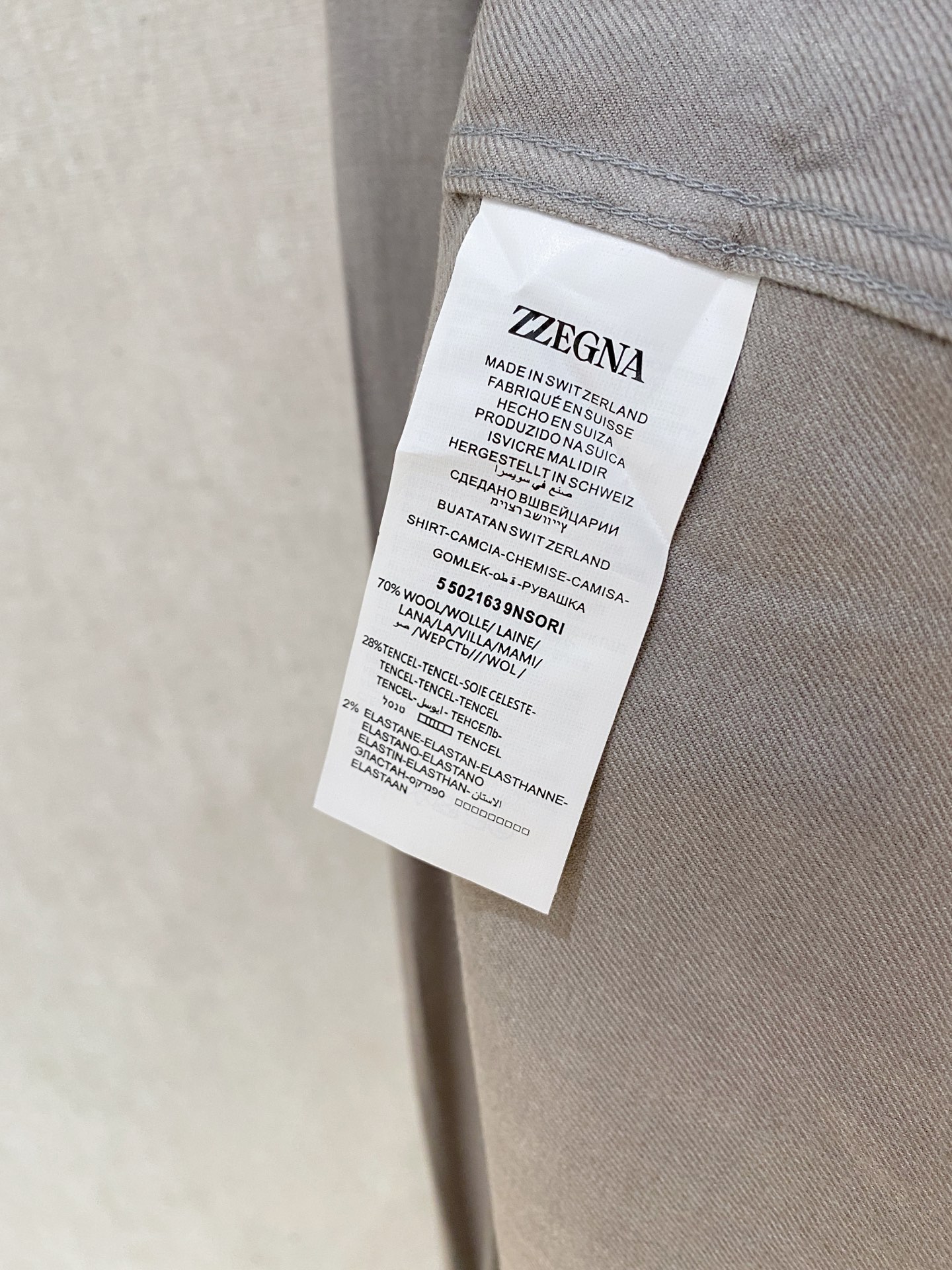 🌾退换🔥 强势上新，新款不断！！！新款衬衫，高级面料高级做工，顶级品质！！！S一XXLS穿125左右m穿