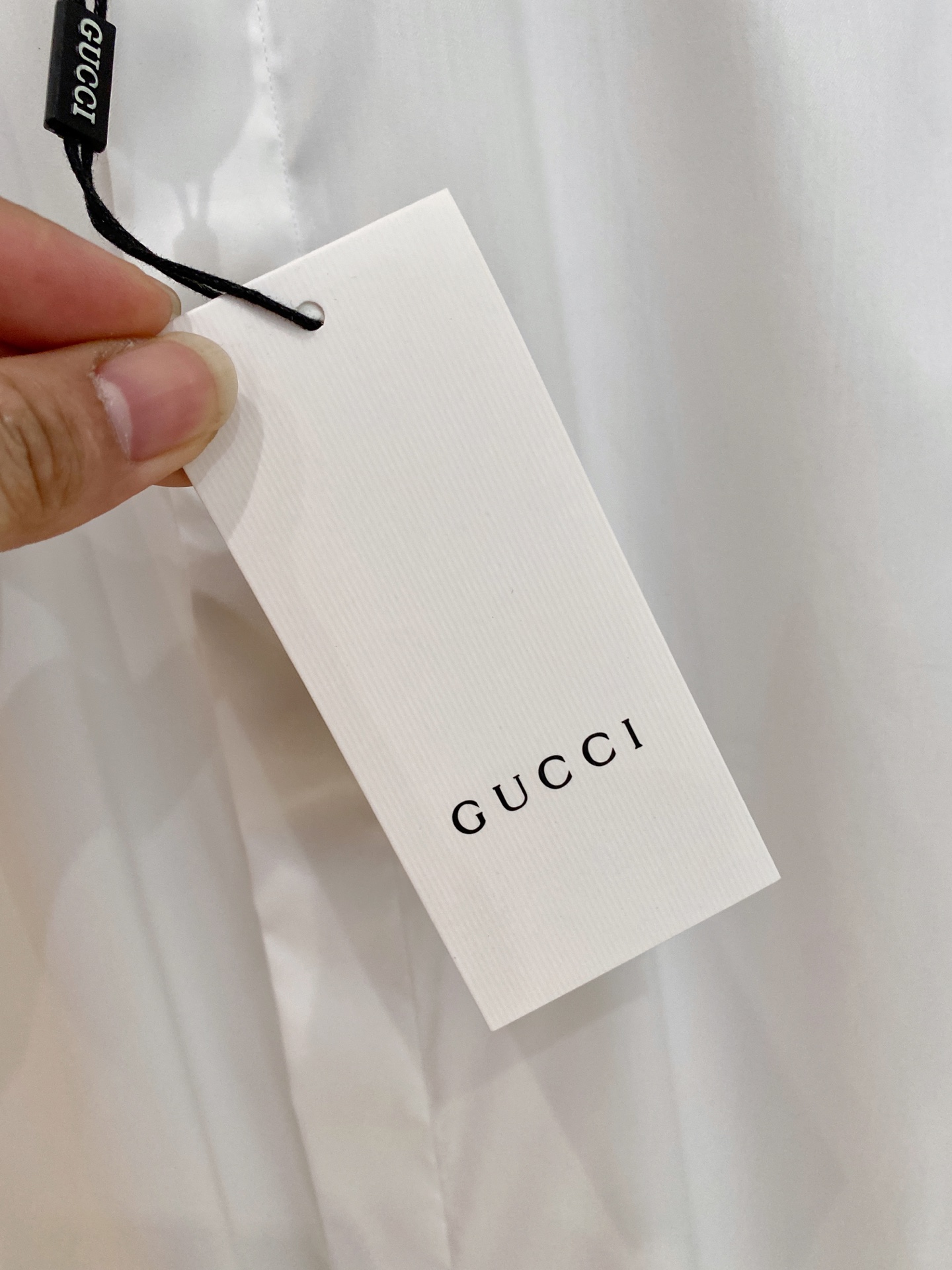 🌾退换🔥 强势上新，新款不断！！！新款衬衫，高级面料高级做工，顶级品质！！！S一XXLS穿125左右m穿