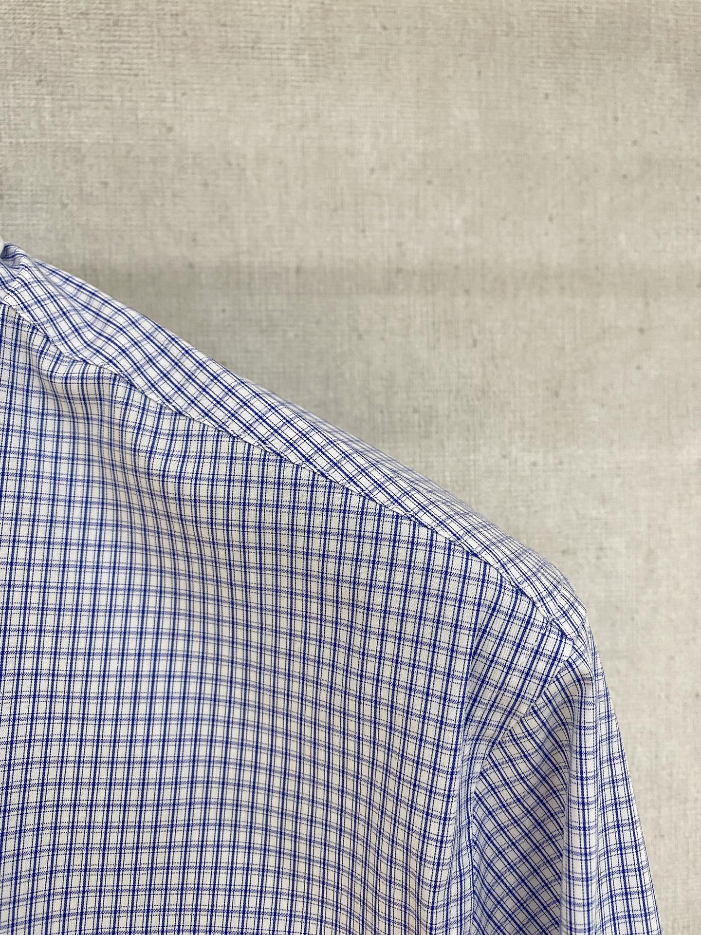 🌾退换🔥 强势上新，新款不断！！！新款衬衫，高级面料高级做工，顶级品质！！！S一XXLS穿125左右m穿