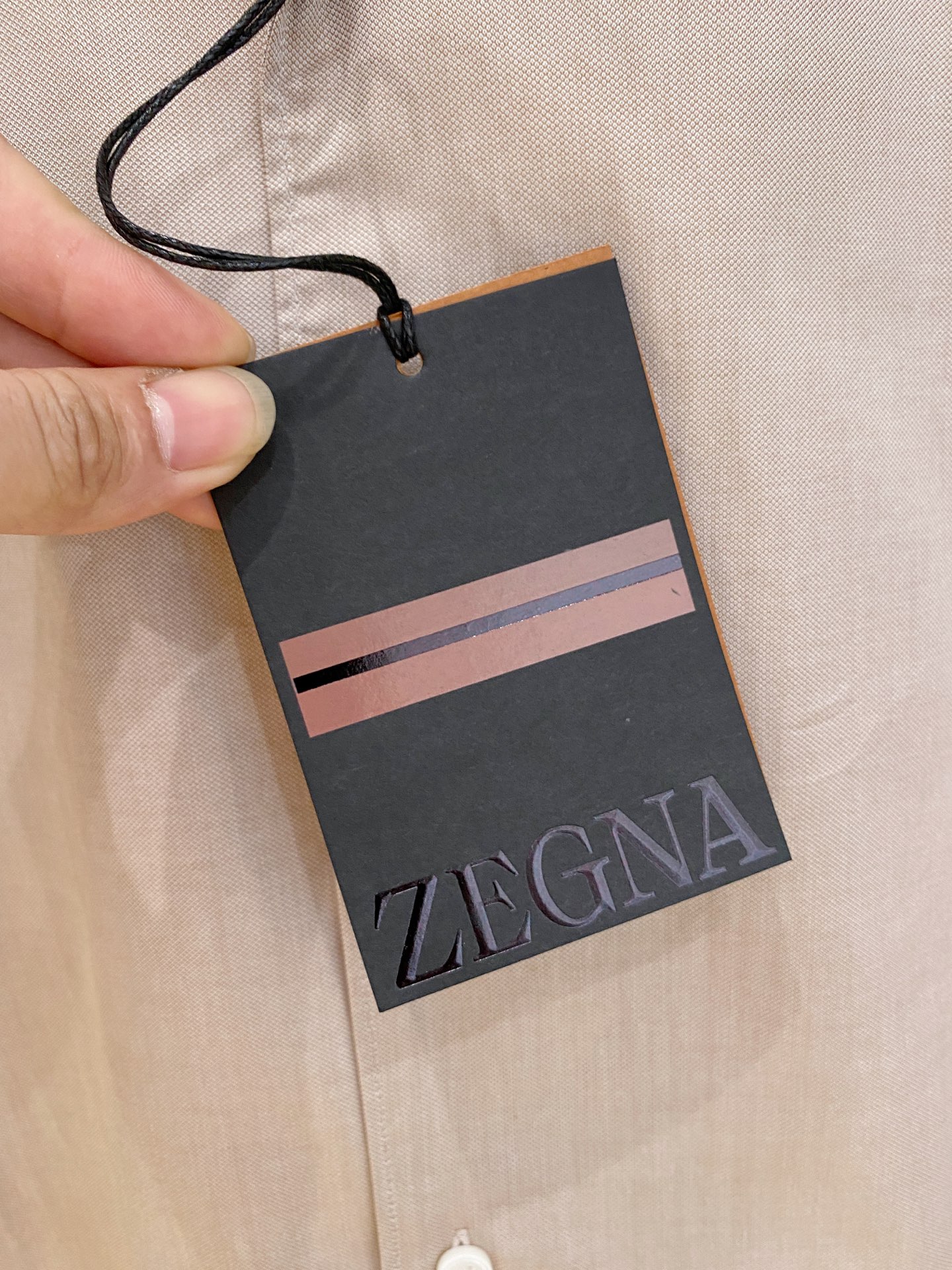 🌾退换🔥 强势上新，新款不断！！！新款衬衫，高级面料高级做工，顶级品质！！！S一XXLS穿125左右m穿