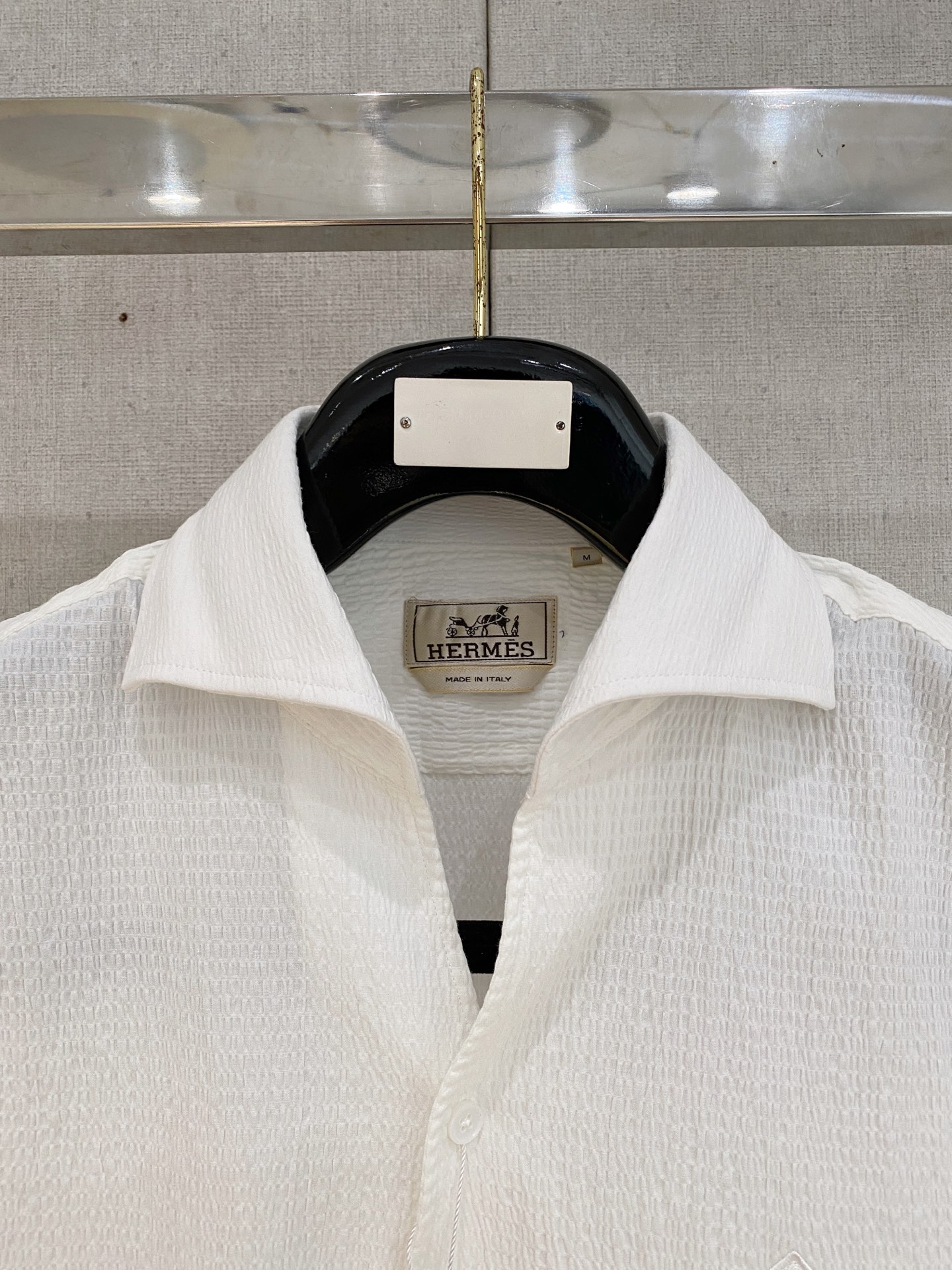 🌾退换🔥 强势上新，新款不断！！！新款衬衫，高级面料高级做工，顶级品质！！！S一XXLS穿125左右m穿