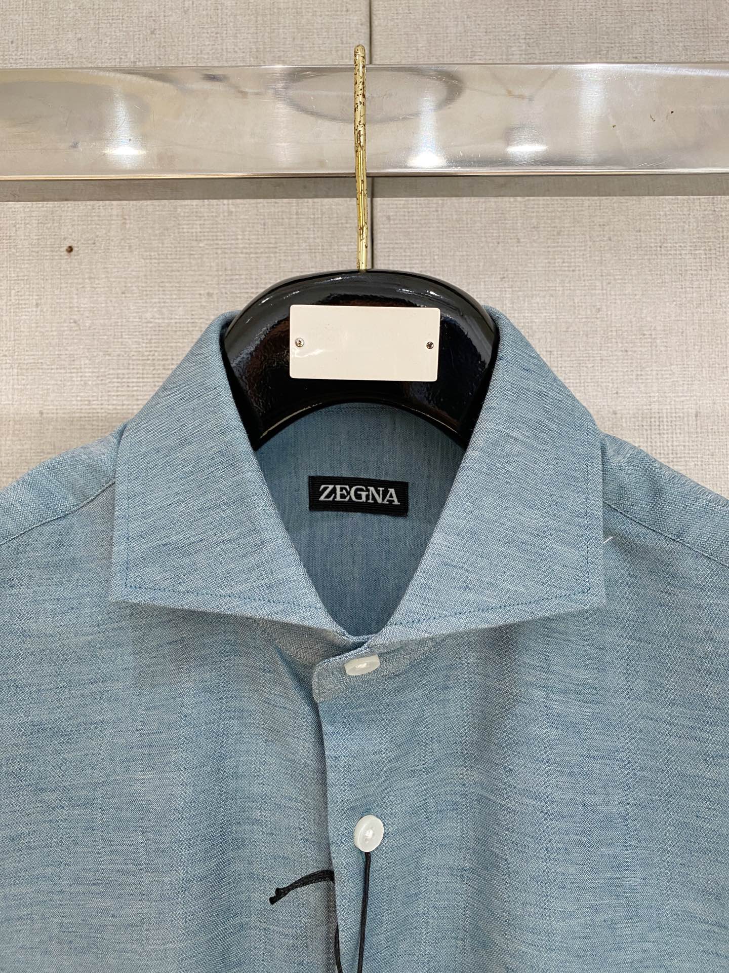 🌾退换🔥 强势上新，新款不断！！！新款衬衫，高级面料高级做工，顶级品质！！！S一XXLS穿125左右m穿