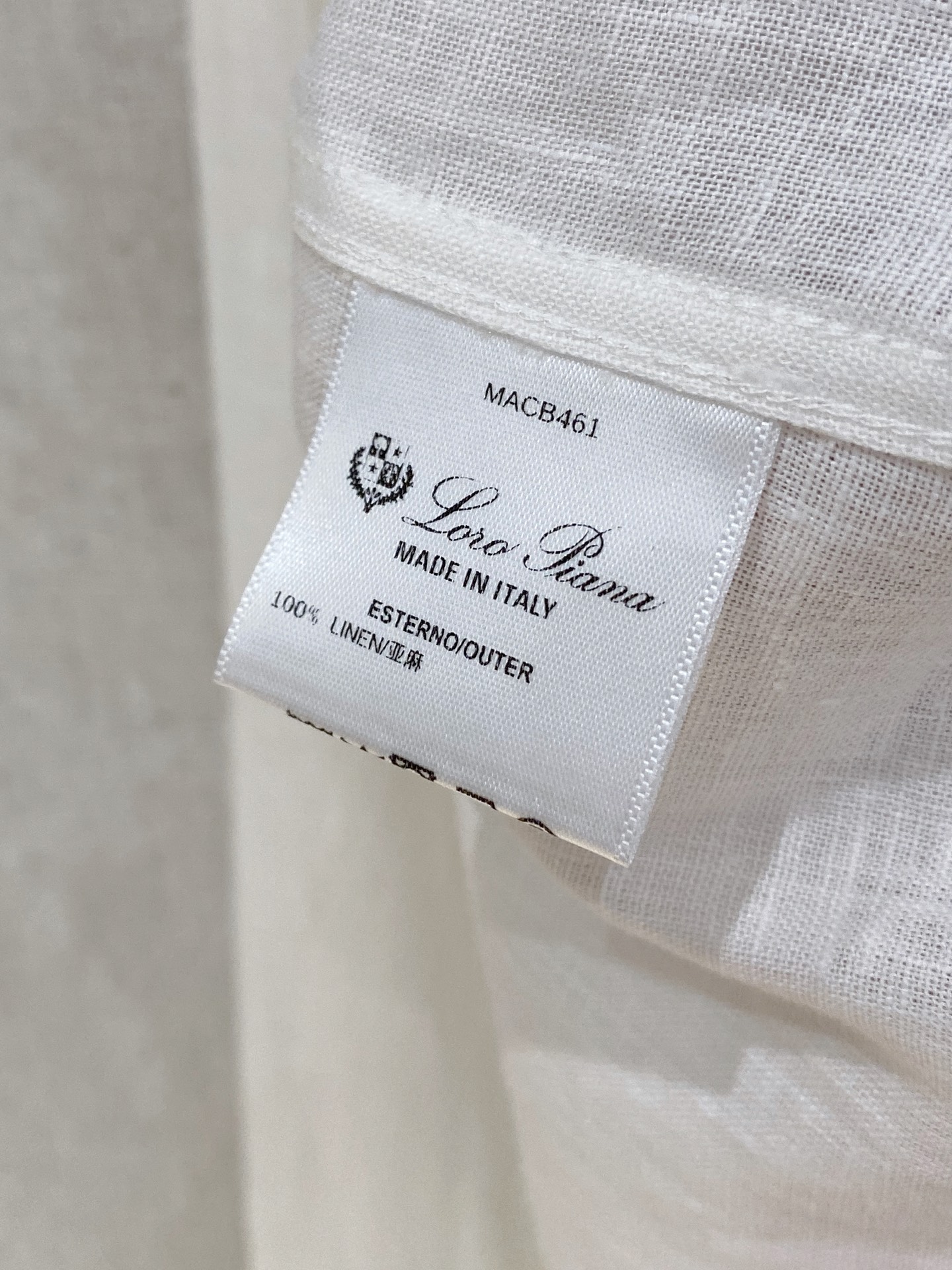 🌾退换🔥史诗级别的亚麻衬衫，独家巨献，胸前刺绣logo多色入荷。原汁原味100%亚麻面料衬衫，麻料以其独