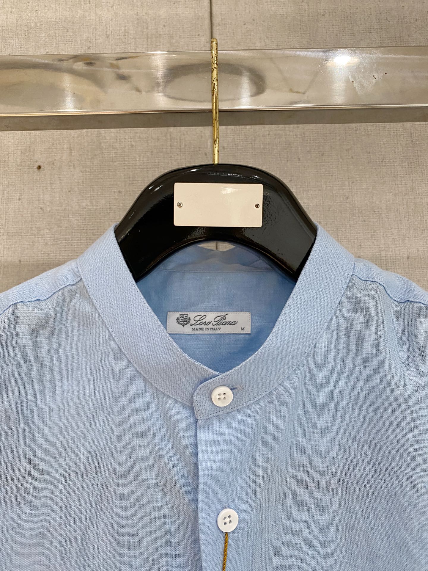 🌾退换🔥史诗级别的亚麻衬衫，独家巨献，胸前刺绣logo多色入荷。原汁原味100%亚麻面料衬衫，麻料以其独