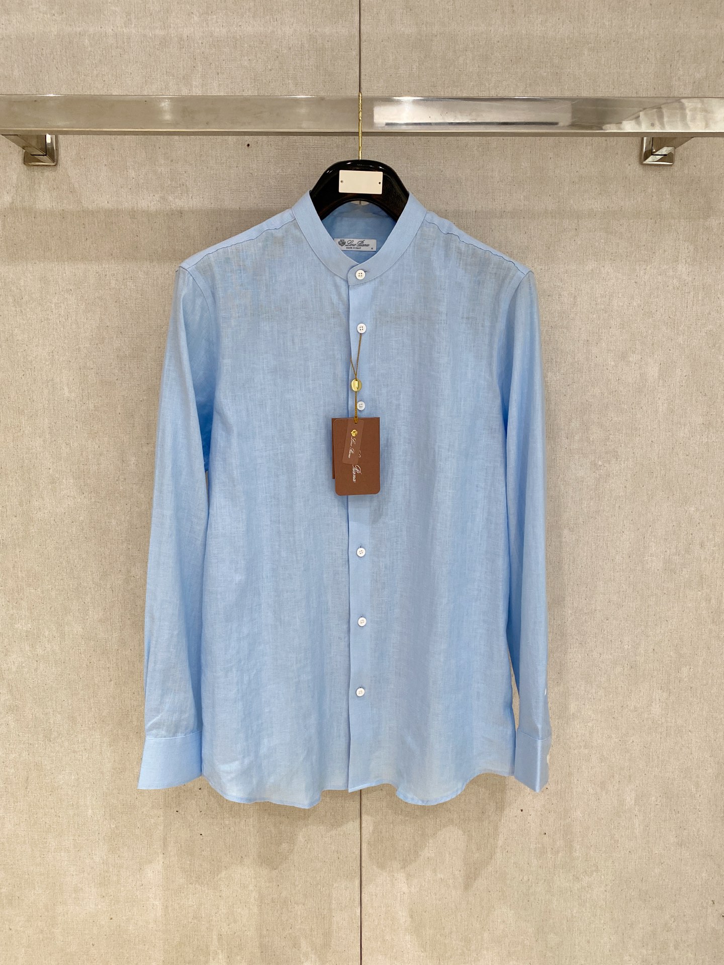 🌾退换🔥史诗级别的亚麻衬衫，独家巨献，胸前刺绣logo多色入荷。原汁原味100%亚麻面料衬衫，麻料以其独