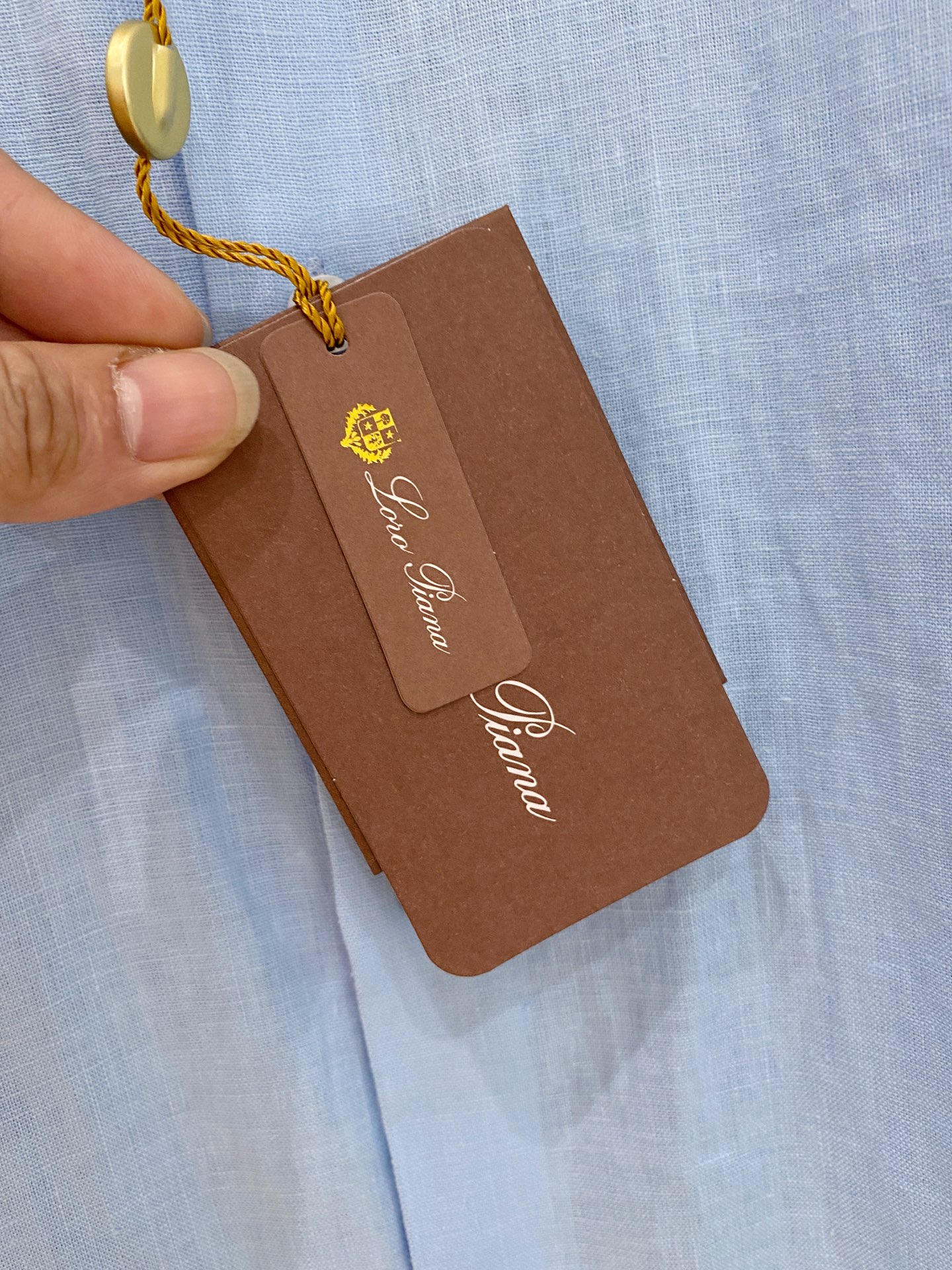 🌾退换🔥史诗级别的亚麻衬衫，独家巨献，胸前刺绣logo多色入荷。原汁原味100%亚麻面料衬衫，麻料以其独