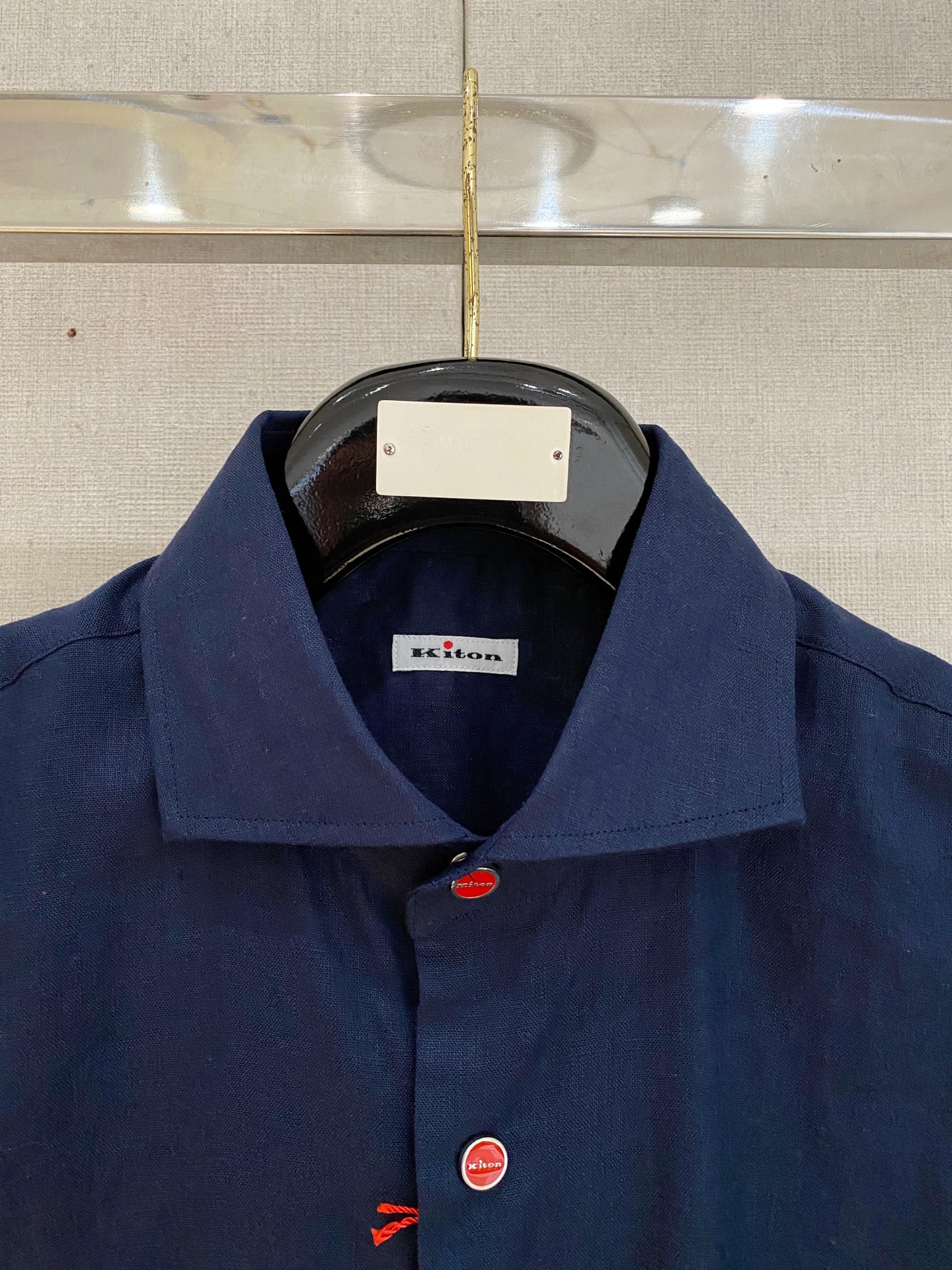 🌾退换🔥史诗级别的亚麻衬衫，独家巨献，胸前刺绣logo多色入荷。原汁原味100%亚麻面料衬衫，麻料以其独