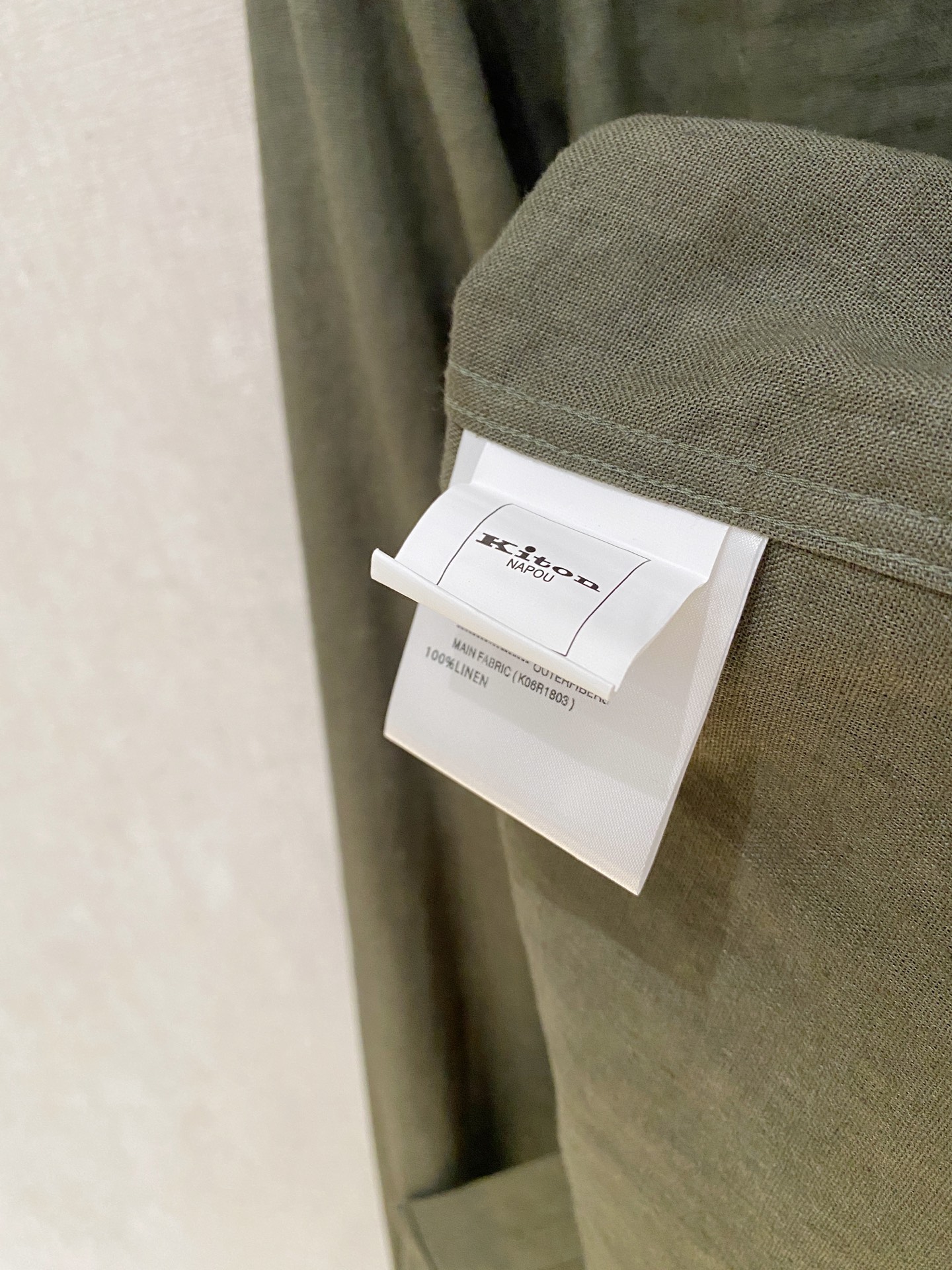 🌾退换🔥史诗级别的亚麻衬衫，独家巨献，胸前刺绣logo多色入荷。原汁原味100%亚麻面料衬衫，麻料以其独