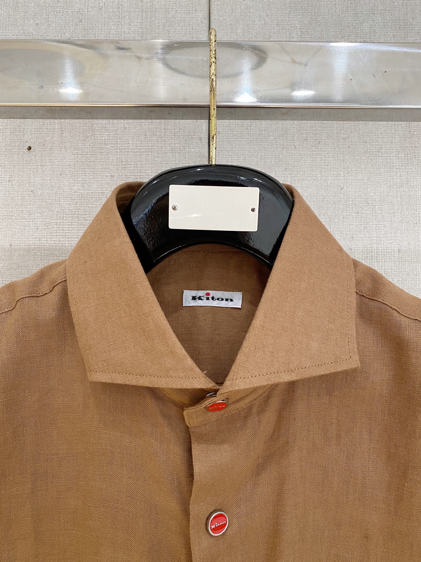 🌾退换🔥史诗级别的亚麻衬衫，独家巨献，胸前刺绣logo多色入荷。原汁原味100%亚麻面料衬衫，麻料以其独