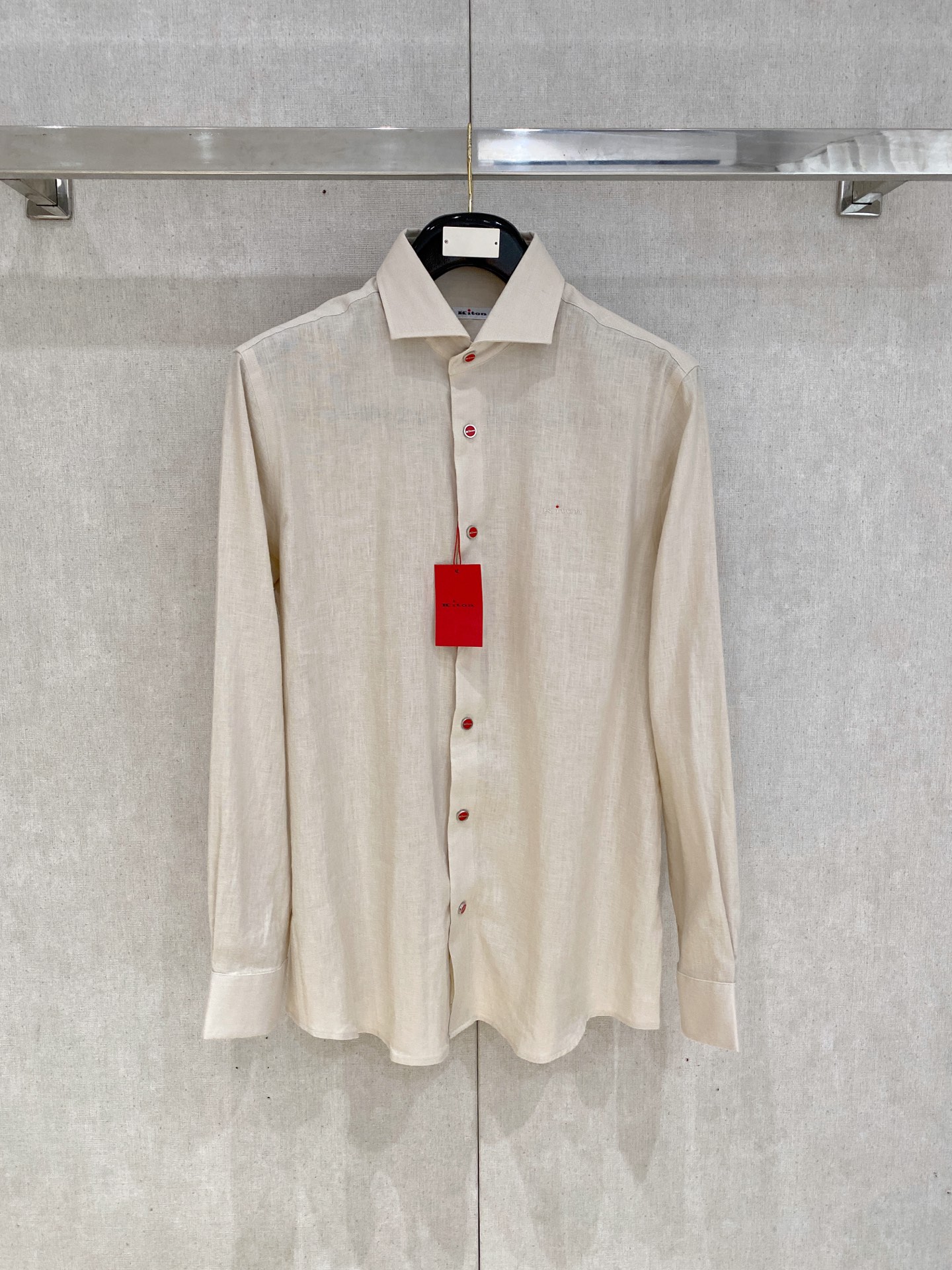 🌾退换🔥史诗级别的亚麻衬衫，独家巨献，胸前刺绣logo多色入荷。原汁原味100%亚麻面料衬衫，麻料以其独