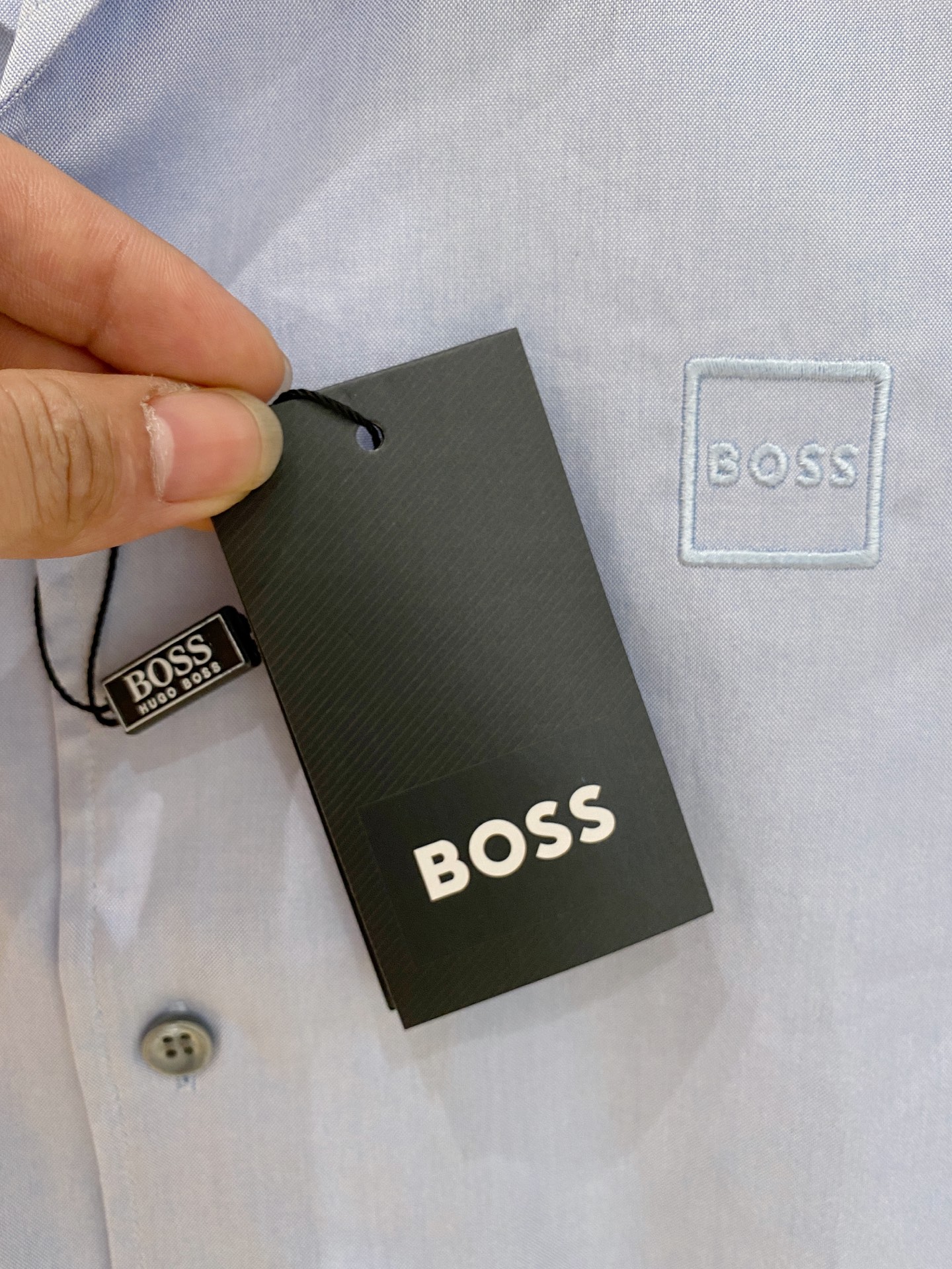 🌾退换🔥史诗级别的亚麻衬衫，独家巨献，胸前刺绣logo多色入荷。原汁原味100%亚麻面料衬衫，麻料以其独