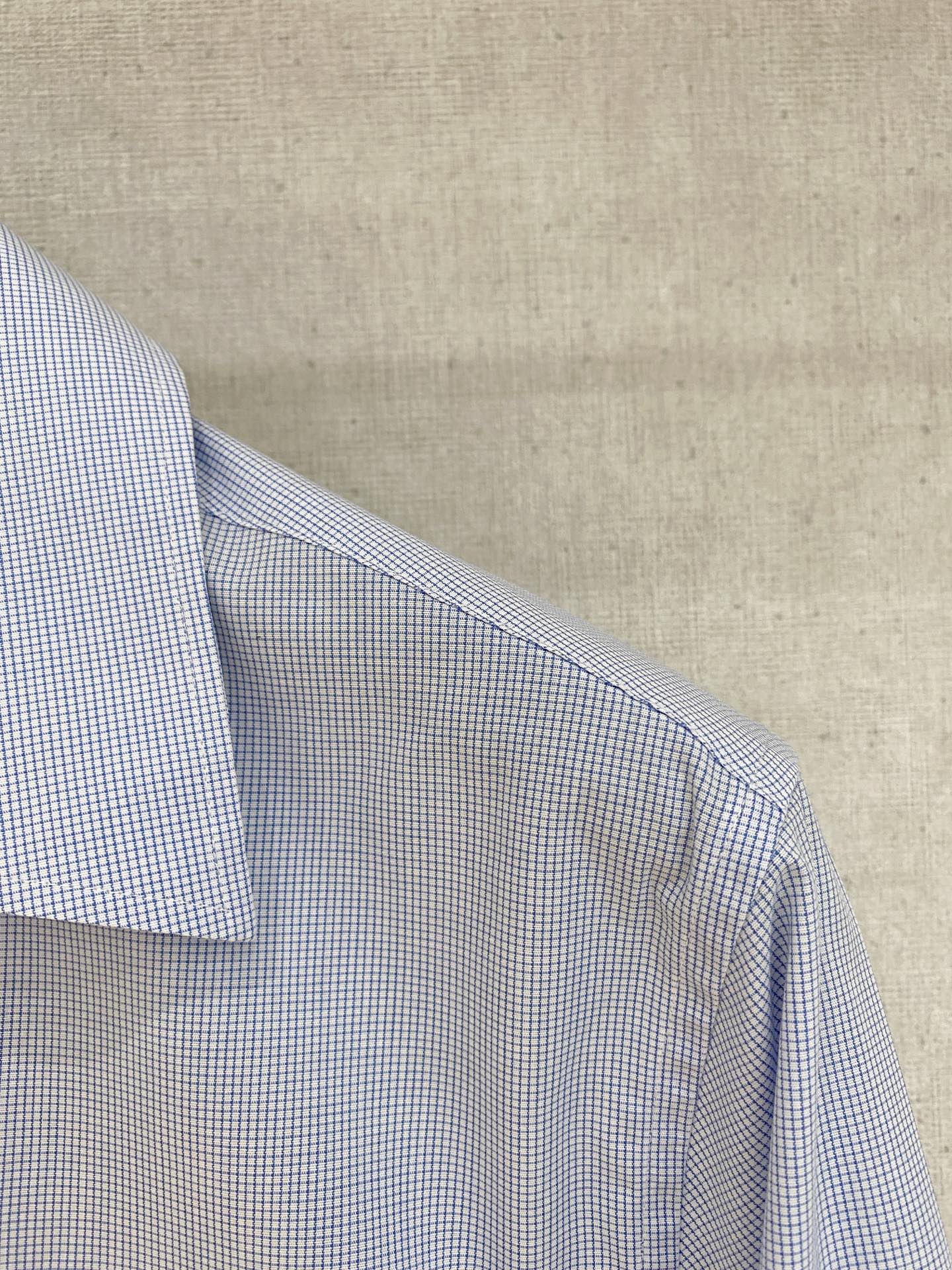 🌾退换🔥 强势上新，新款不断！！！新款衬衫，高级面料高级做工，顶级品质！！！S一XXLS穿125左右m穿