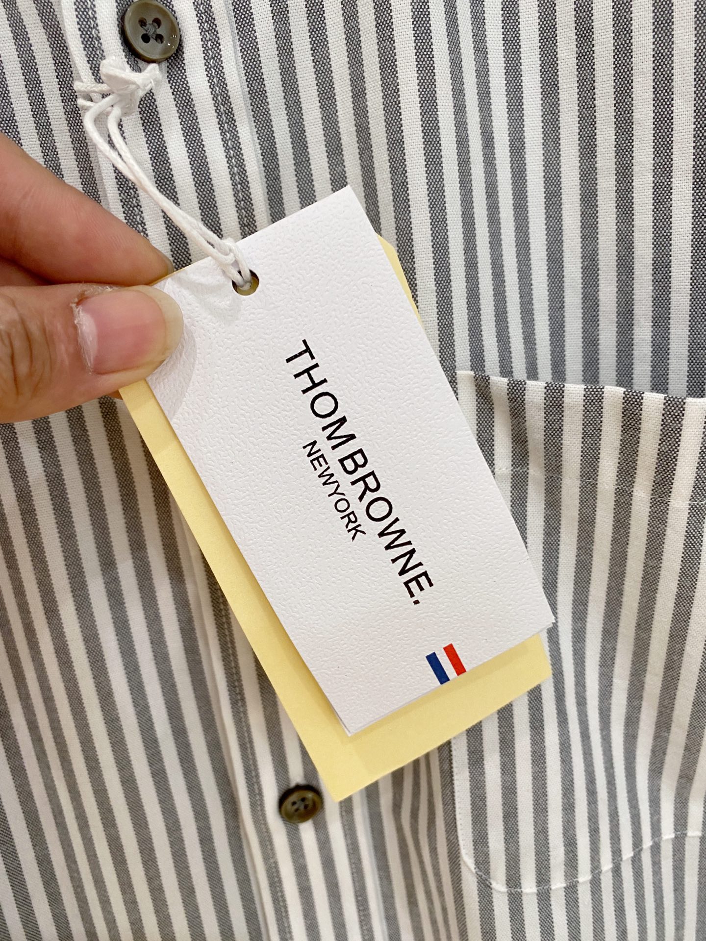 🌾退换🔥 强势上新，新款不断！！！新款衬衫，高级面料高级做工，顶级品质！！！S一XXLS穿125左右m穿