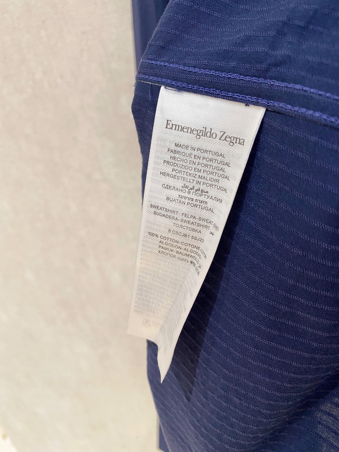 🌾退换🔥 强势上新，新款不断！！！新款衬衫，高级面料高级做工，顶级品质！！！S一XXLS穿125左右m穿