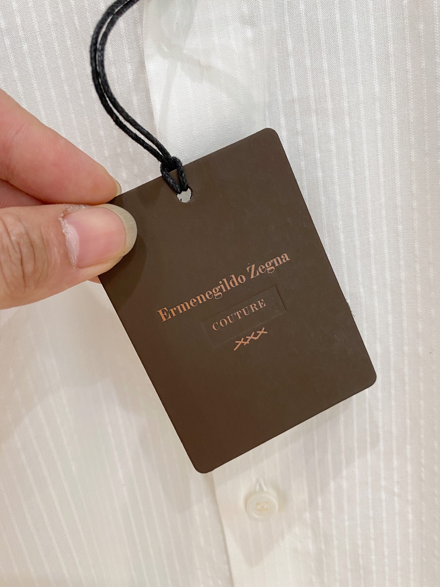 🌾退换🔥 强势上新，新款不断！！！新款衬衫，高级面料高级做工，顶级品质！！！S一XXLS穿125左右m穿