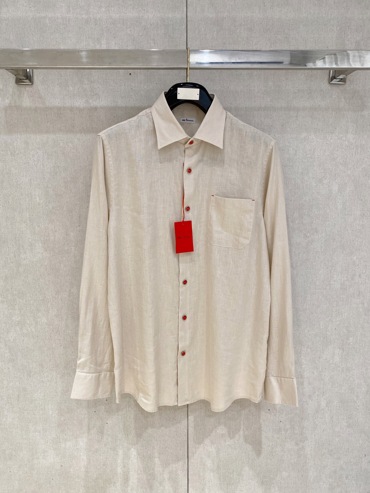 🌾退换🔥史诗级别的亚麻衬衫，独家巨献，胸前刺绣logo多色入荷。原汁原味100%亚麻面料衬衫，麻料以其独