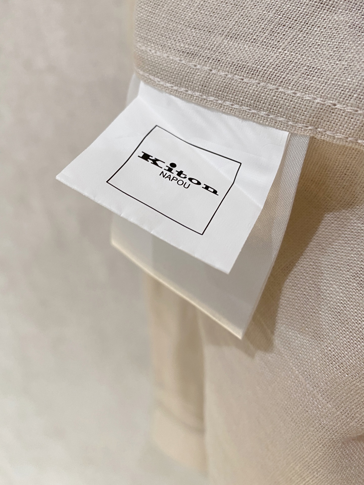 🌾退换🔥史诗级别的亚麻衬衫，独家巨献，胸前刺绣logo多色入荷。原汁原味100%亚麻面料衬衫，麻料以其独