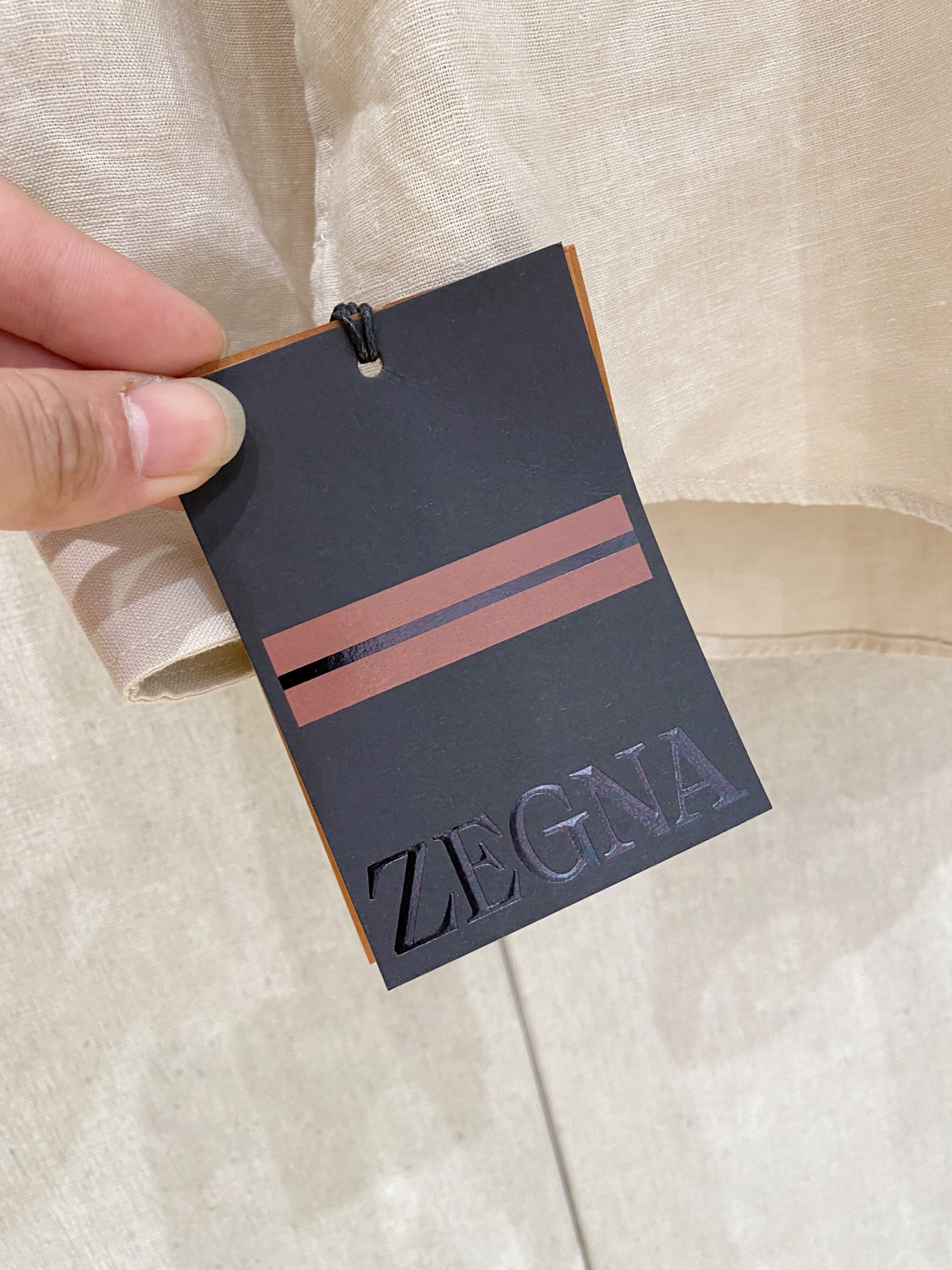 🌾退换🔥史诗级别的亚麻衬衫，独家巨献，胸前刺绣logo多色入荷。原汁原味100%亚麻面料衬衫，麻料以其独