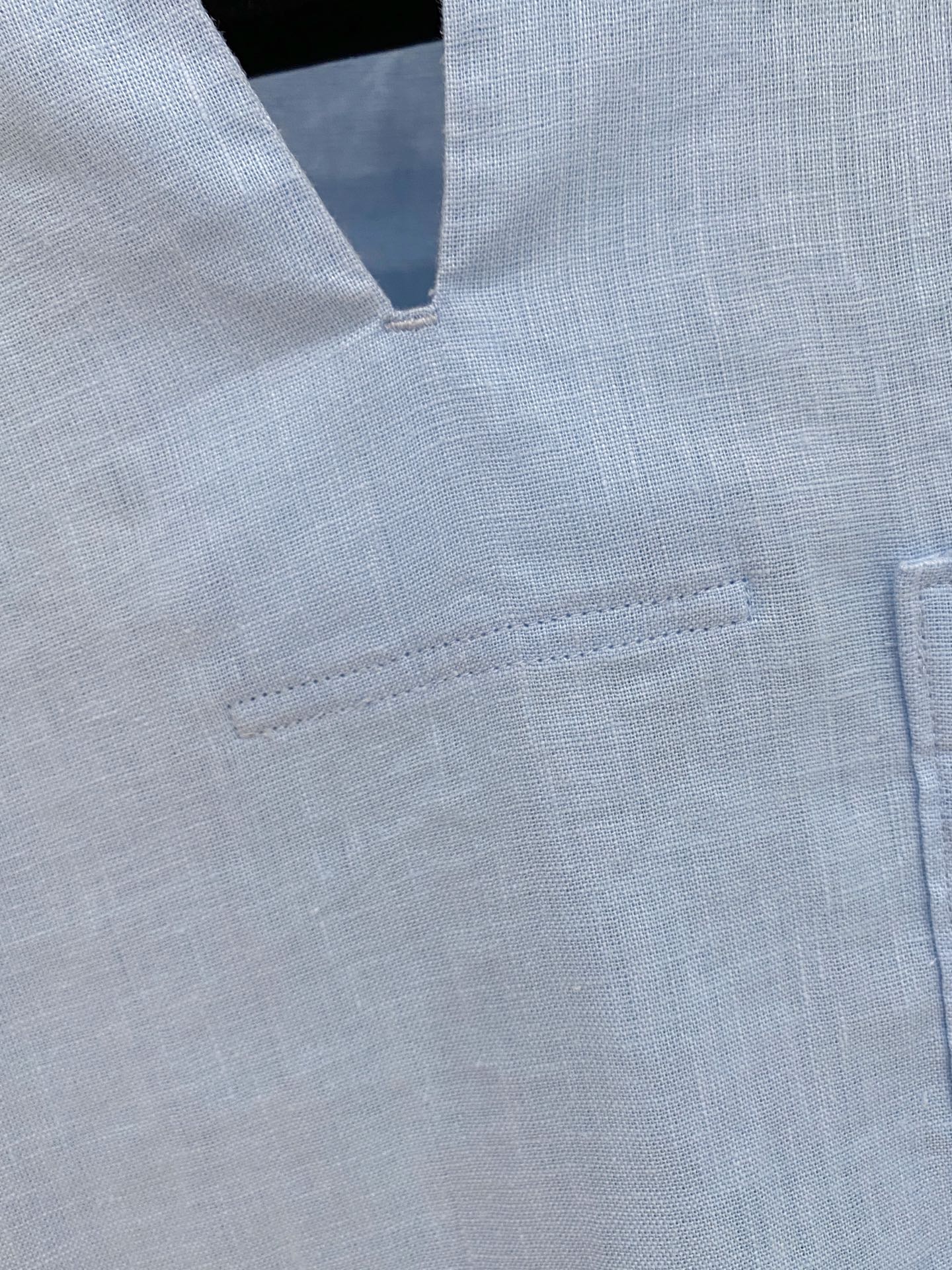 🌾退换🔥史诗级别的亚麻衬衫，独家巨献，胸前刺绣logo多色入荷。原汁原味100%亚麻面料衬衫，麻料以其独