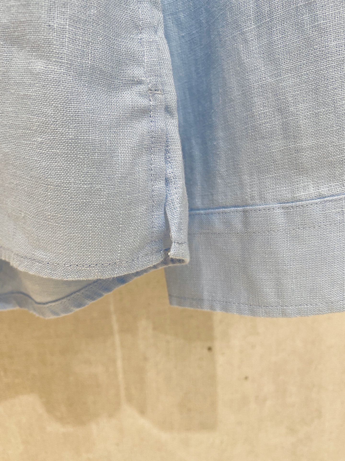 🌾退换🔥史诗级别的亚麻衬衫，独家巨献，胸前刺绣logo多色入荷。原汁原味100%亚麻面料衬衫，麻料以其独