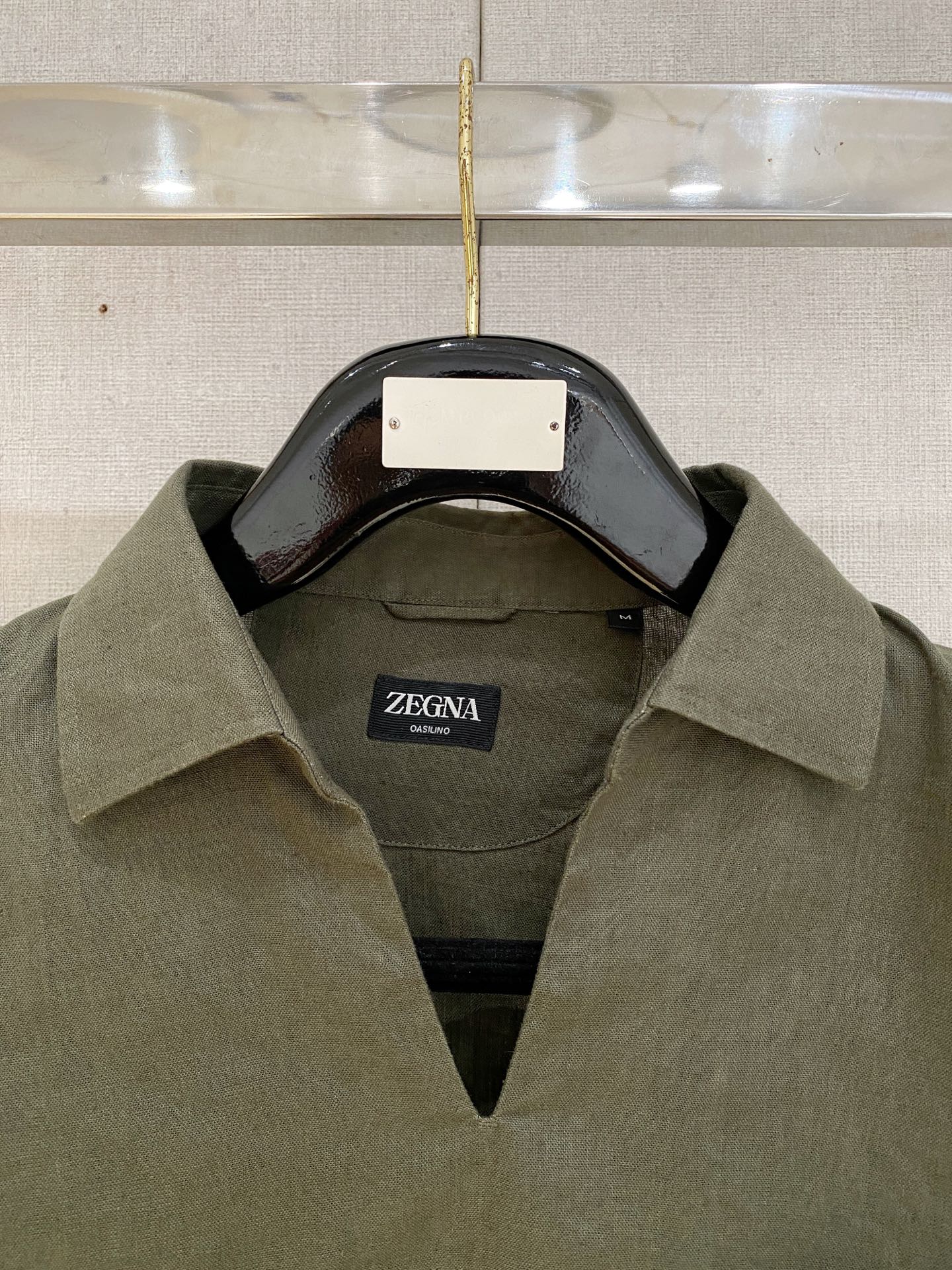 🌾退换🔥史诗级别的亚麻衬衫，独家巨献，胸前刺绣logo多色入荷。原汁原味100%亚麻面料衬衫，麻料以其独