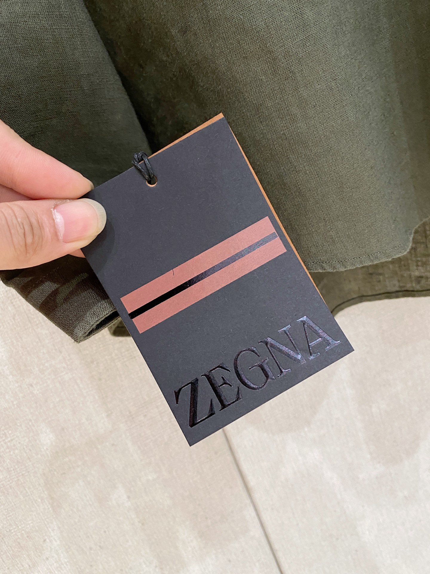 🌾退换🔥史诗级别的亚麻衬衫，独家巨献，胸前刺绣logo多色入荷。原汁原味100%亚麻面料衬衫，麻料以其独