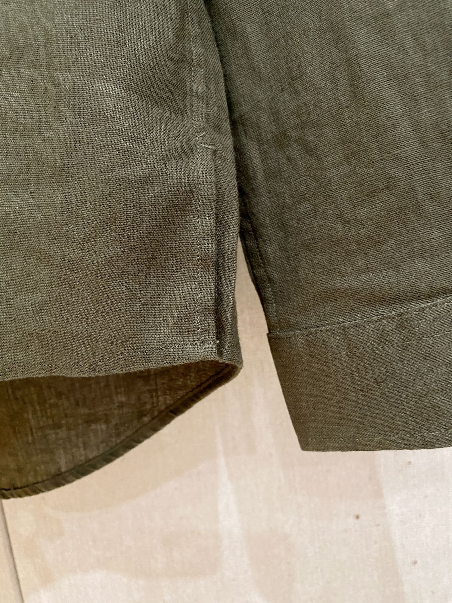 🌾退换🔥史诗级别的亚麻衬衫，独家巨献，胸前刺绣logo多色入荷。原汁原味100%亚麻面料衬衫，麻料以其独