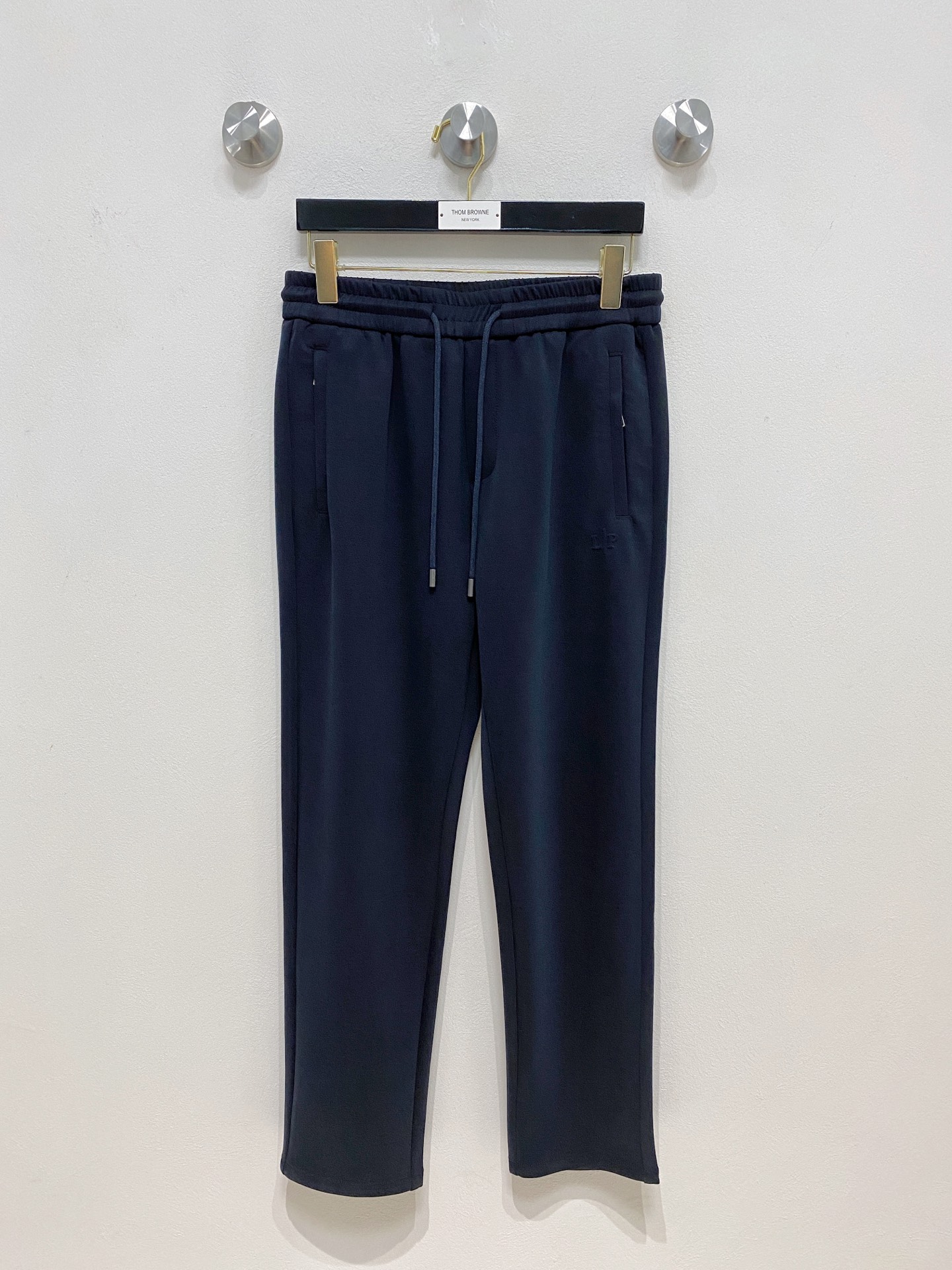 🇫🇷lP🆕原单休闲裤 2025新品，原版休闲裤 原版重工打造，品牌经典LOGO设计，三标齐全！原版五金辅