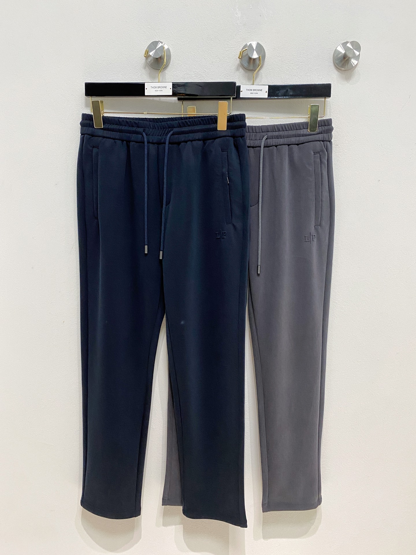 🇫🇷lP🆕原单休闲裤 2025新品，原版休闲裤 原版重工打造，品牌经典LOGO设计，三标齐全！原版五金辅