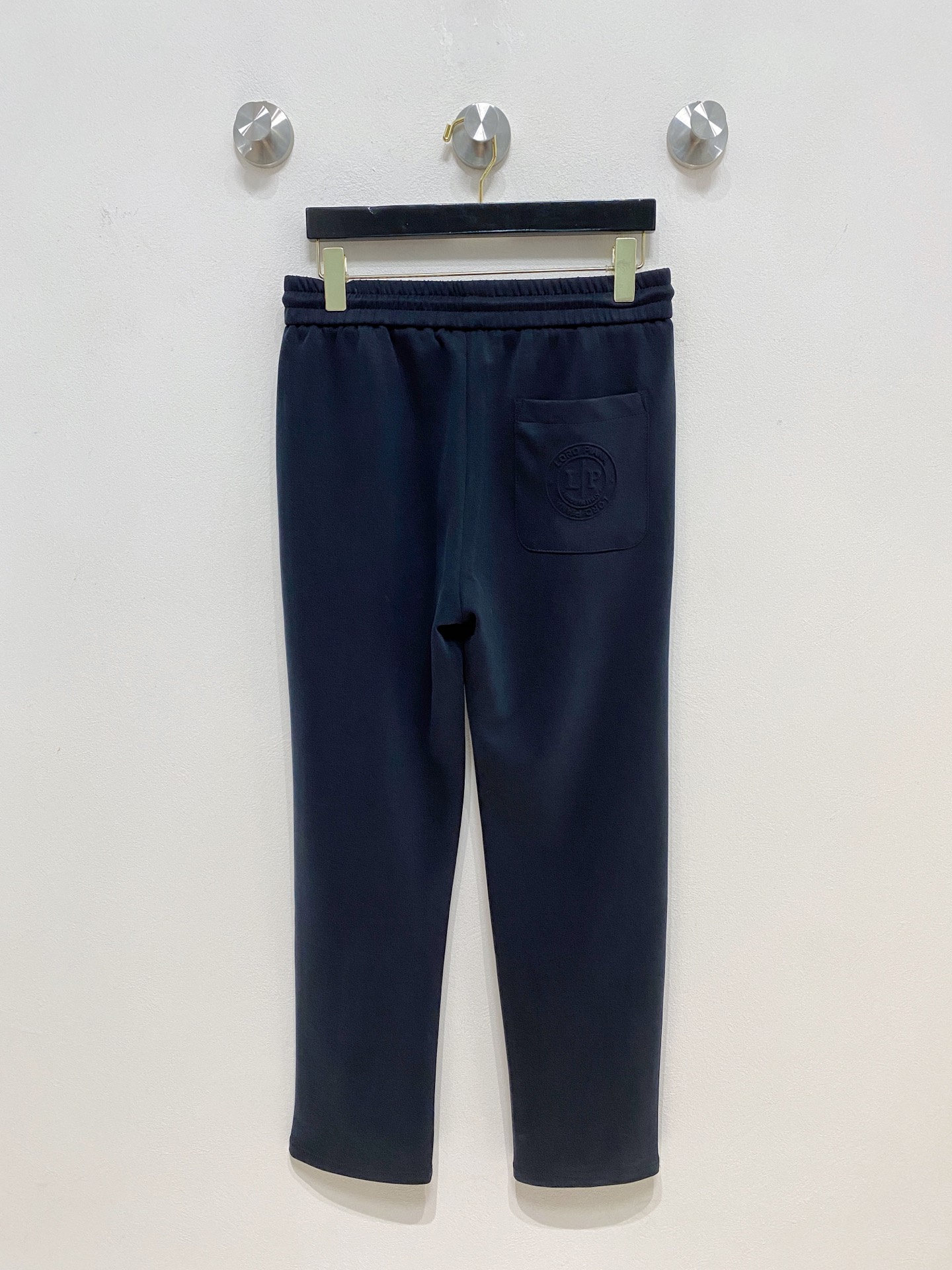 🇫🇷lP🆕原单休闲裤 2025新品，原版休闲裤 原版重工打造，品牌经典LOGO设计，三标齐全！原版五金辅