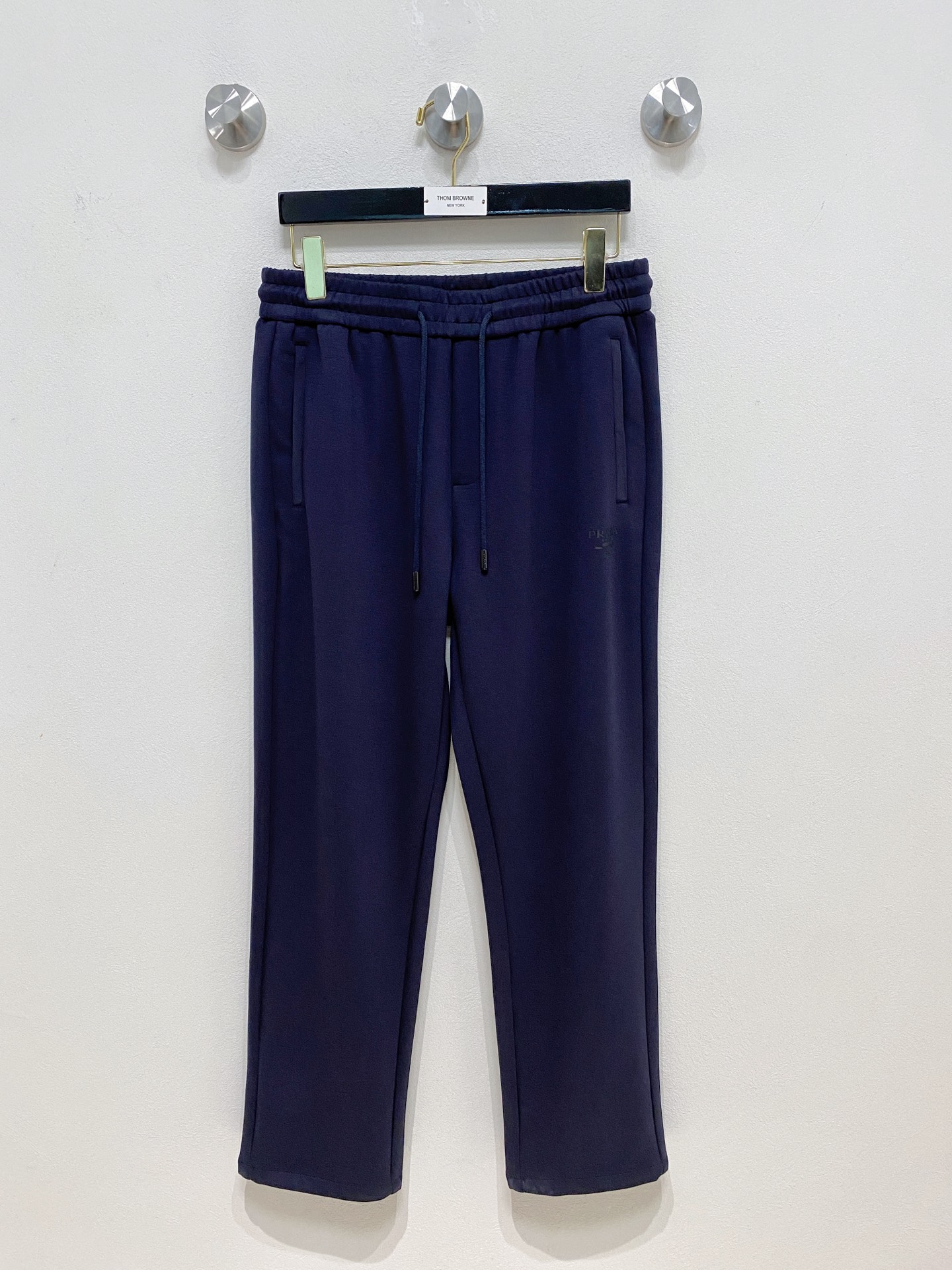 🇫🇷PRADA 原单休闲裤 2025新品，原版休闲裤 原版重工打造，品牌经典LOGO设计，三标齐全！原版