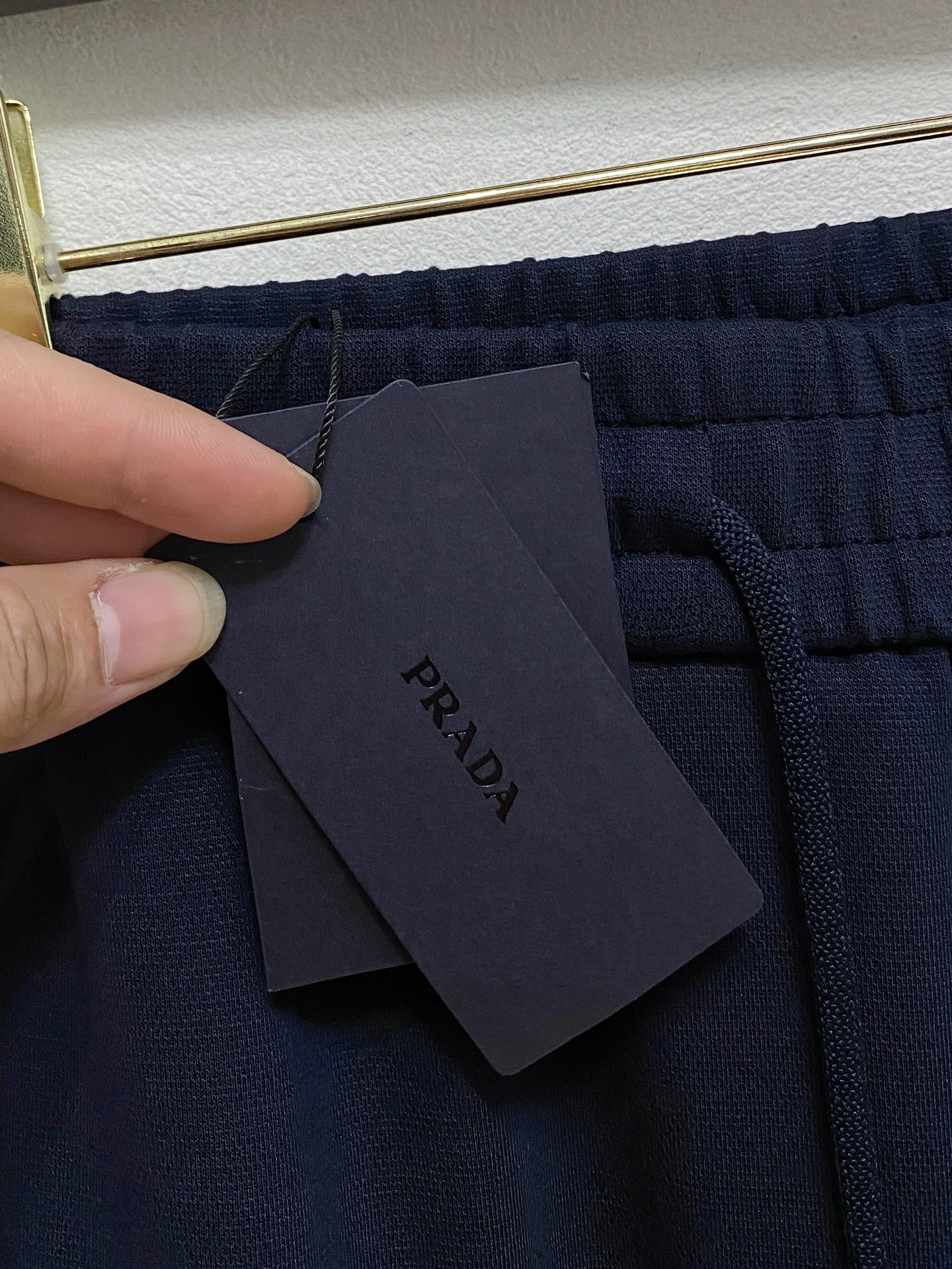 🇫🇷PRADA 原单休闲裤 2025新品，原版休闲裤 原版重工打造，品牌经典LOGO设计，三标齐全！原版