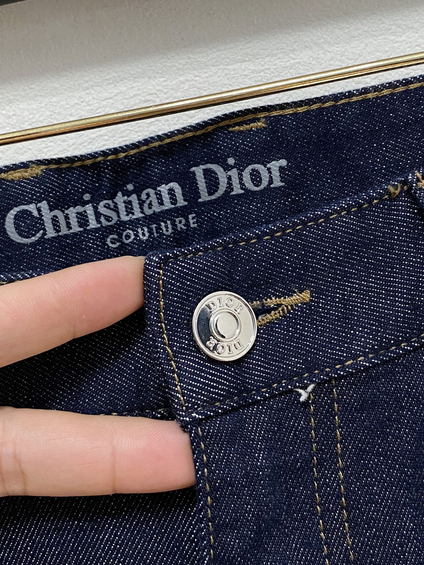 🇫🇷DIOR 原单牛仔裤 2025新品，原版牛仔裤 原版重工打造，品牌经典LOGO设计，三标齐全！原版五