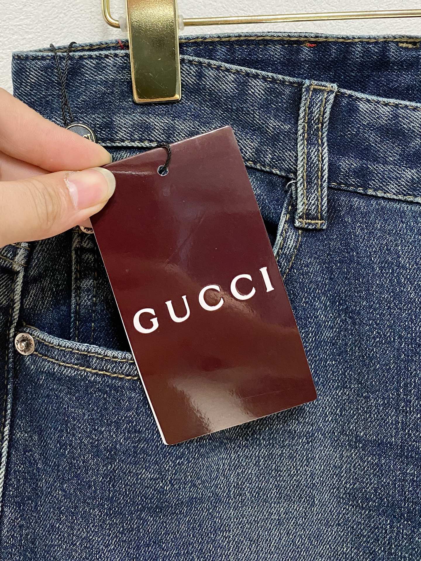 🇫🇷GUCCI 原单牛仔裤 2025新品，原版牛仔裤 原版重工打造，品牌经典LOGO设计，三标齐全！原版